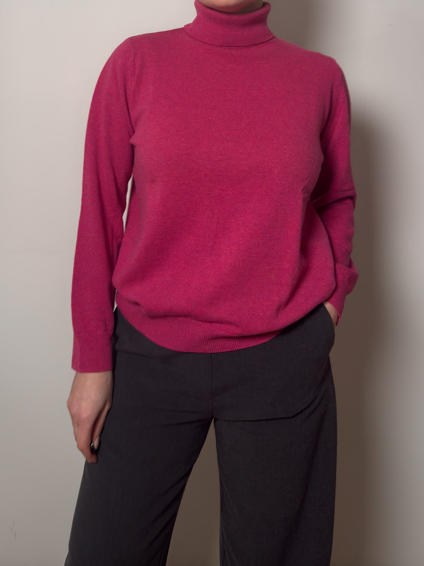 Pure new wool cyclamen turtleneck pull
