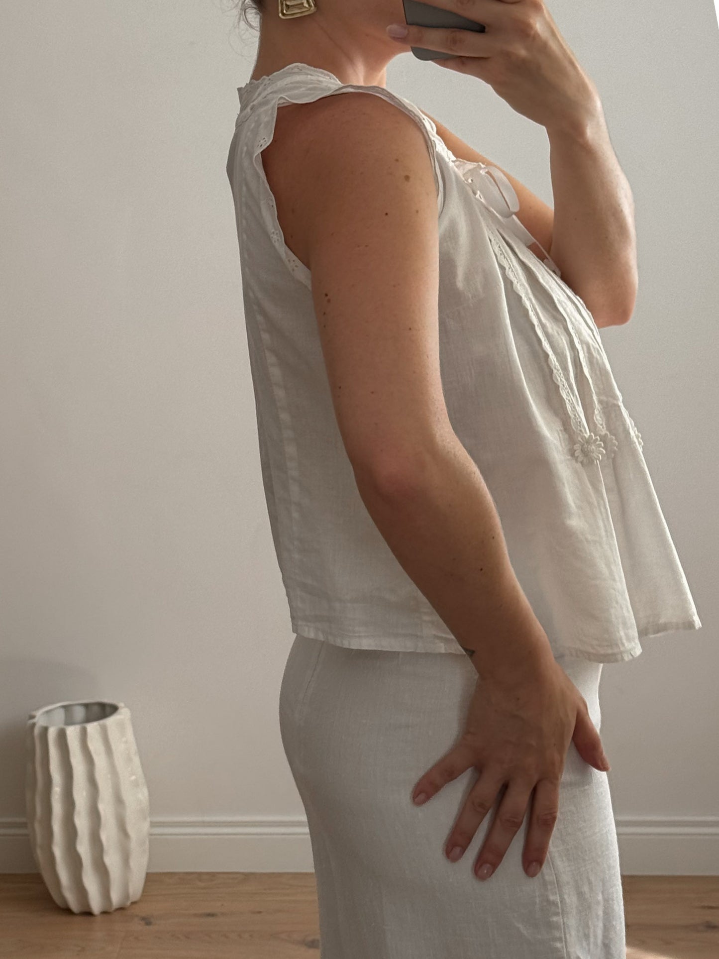 Pure cotton romantic top