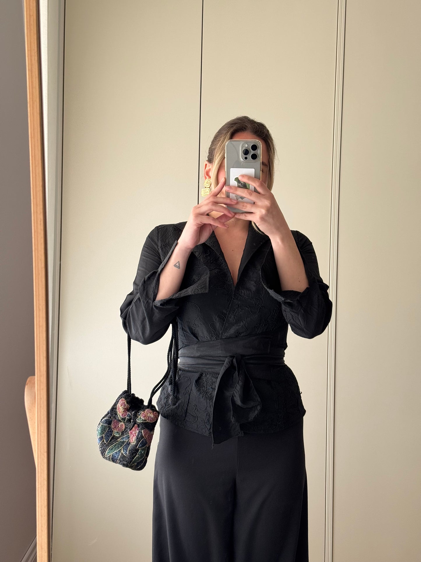 Black kimono blouse