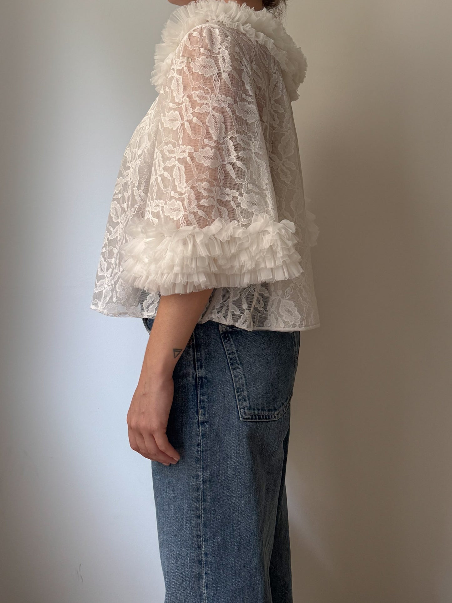 Embroidered white baby-doll