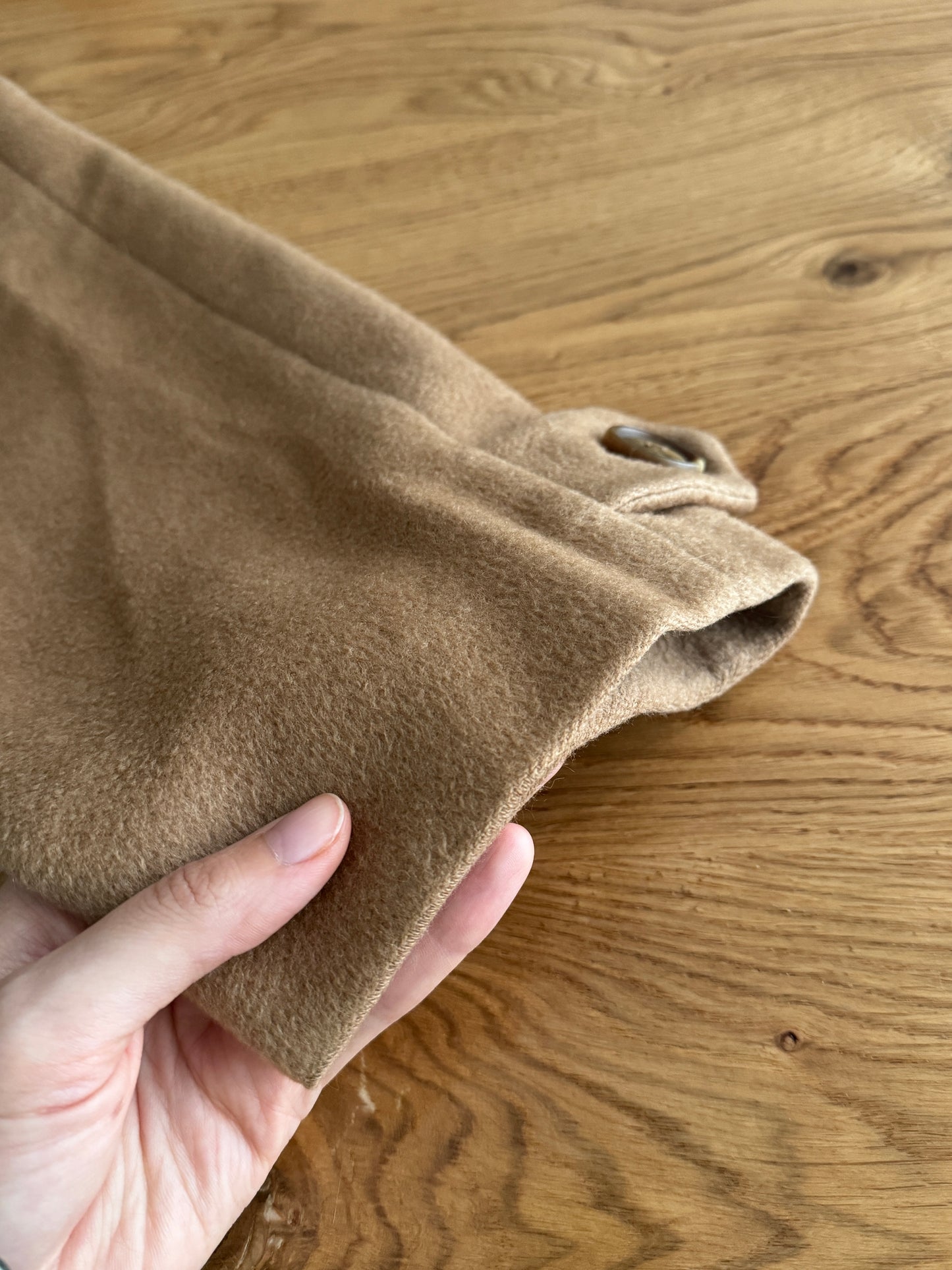 Pure camel wool camel coat