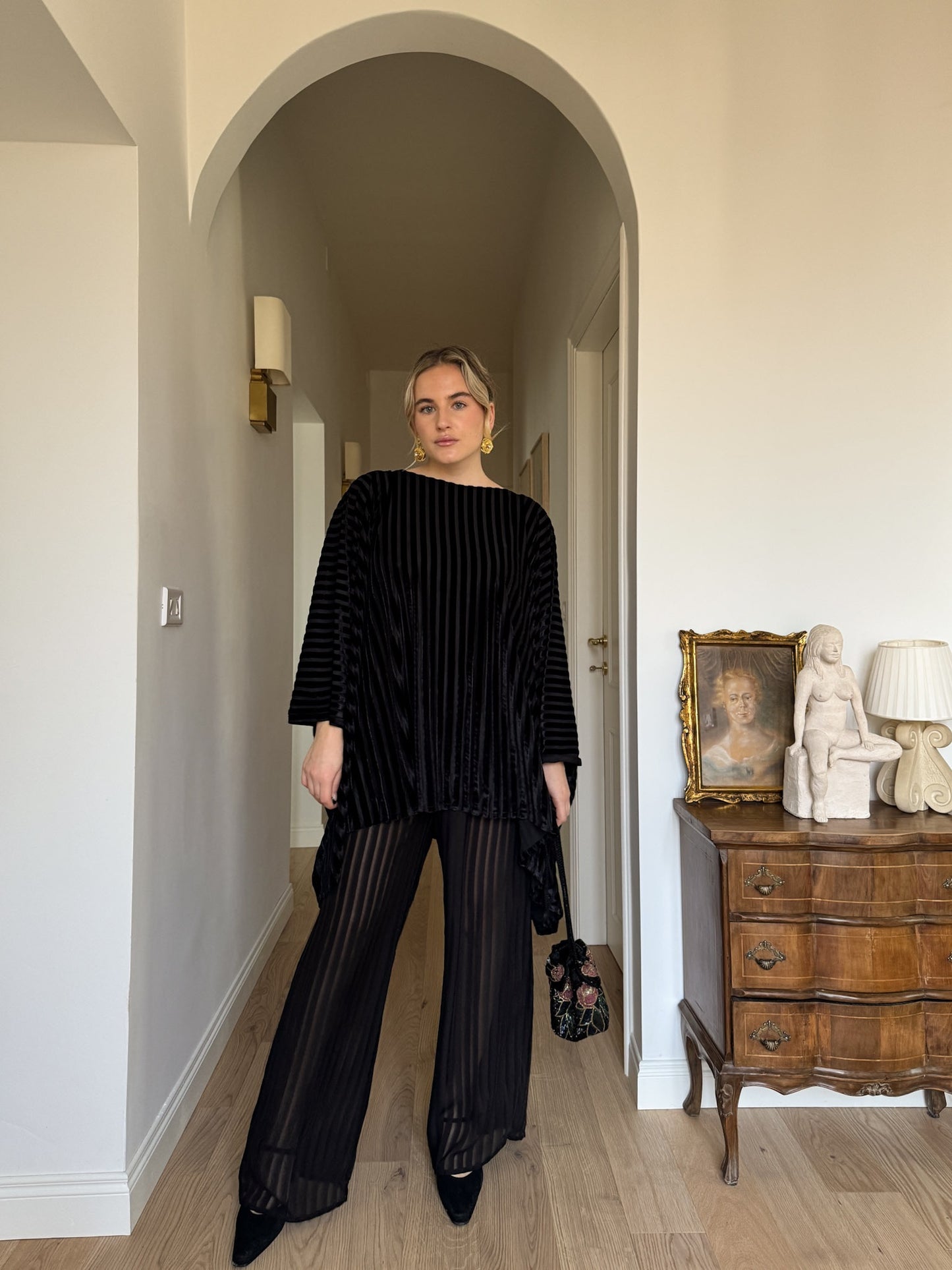 Velvet and sheer black set