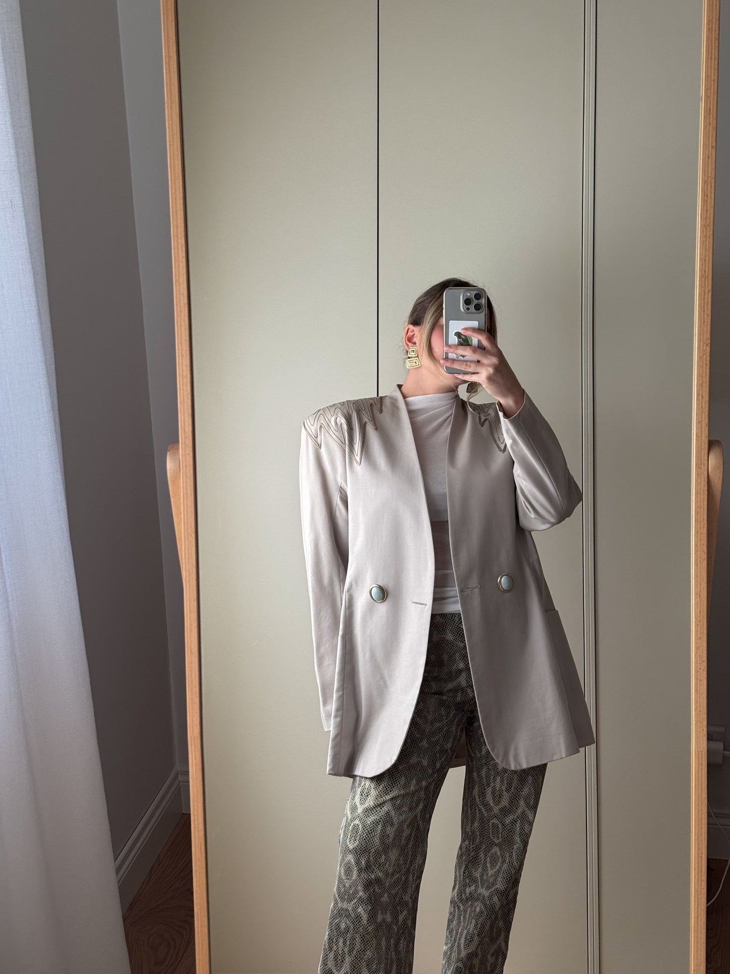 Cotton and viscose sand blazer