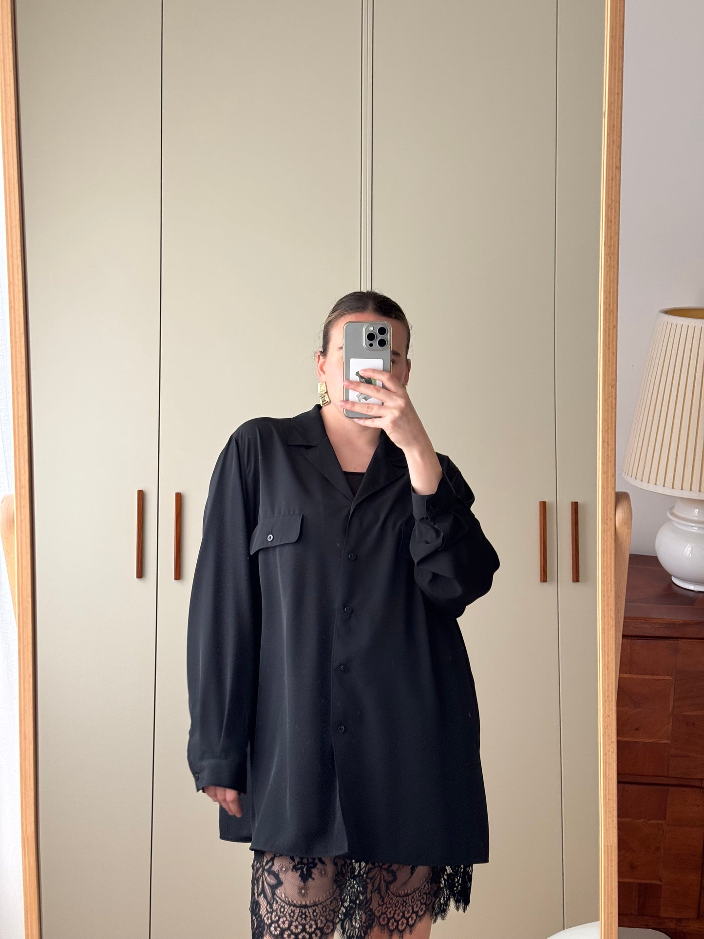 The black maxi shirt