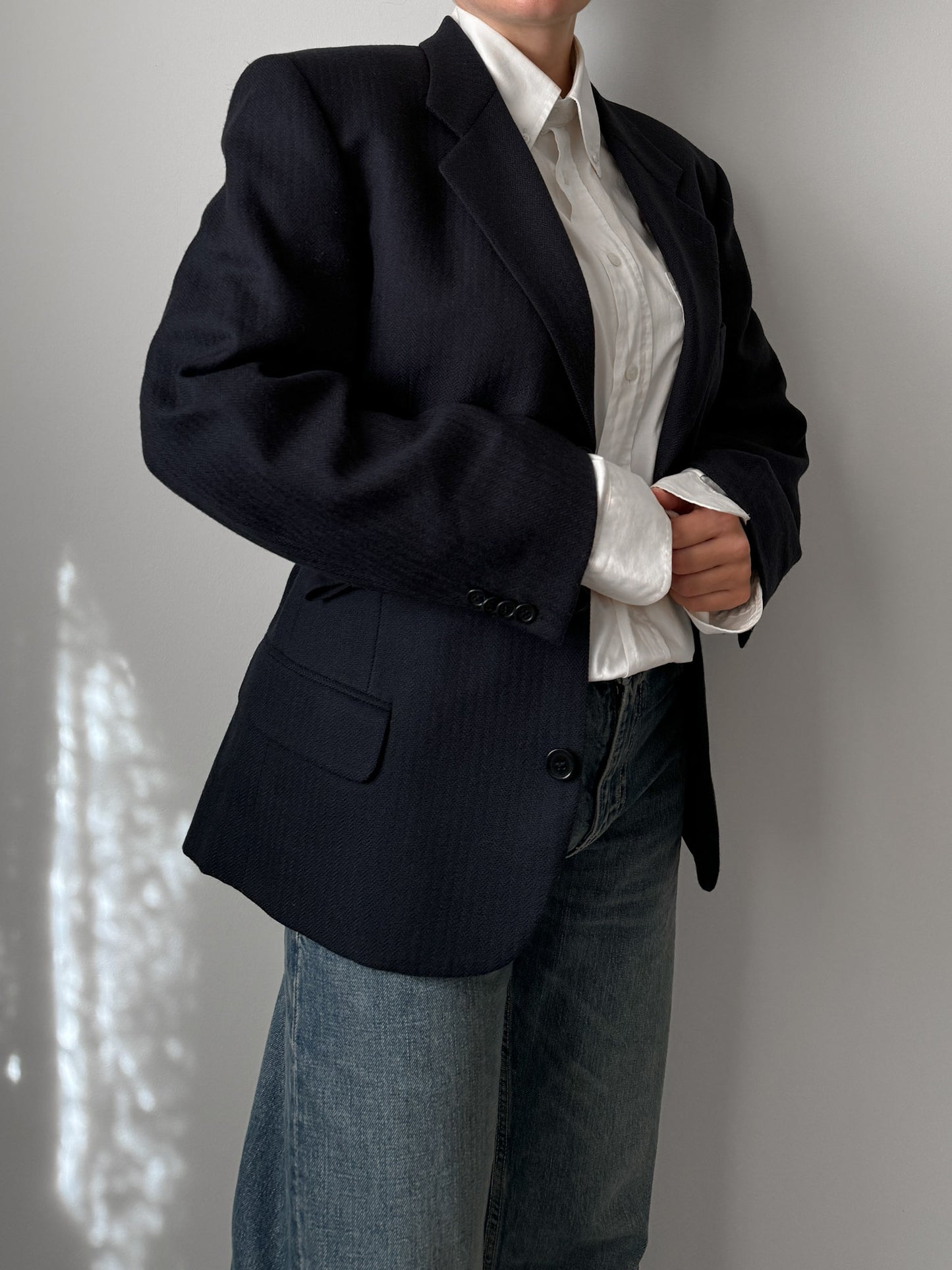 Brando blue virgin wool (Airing)