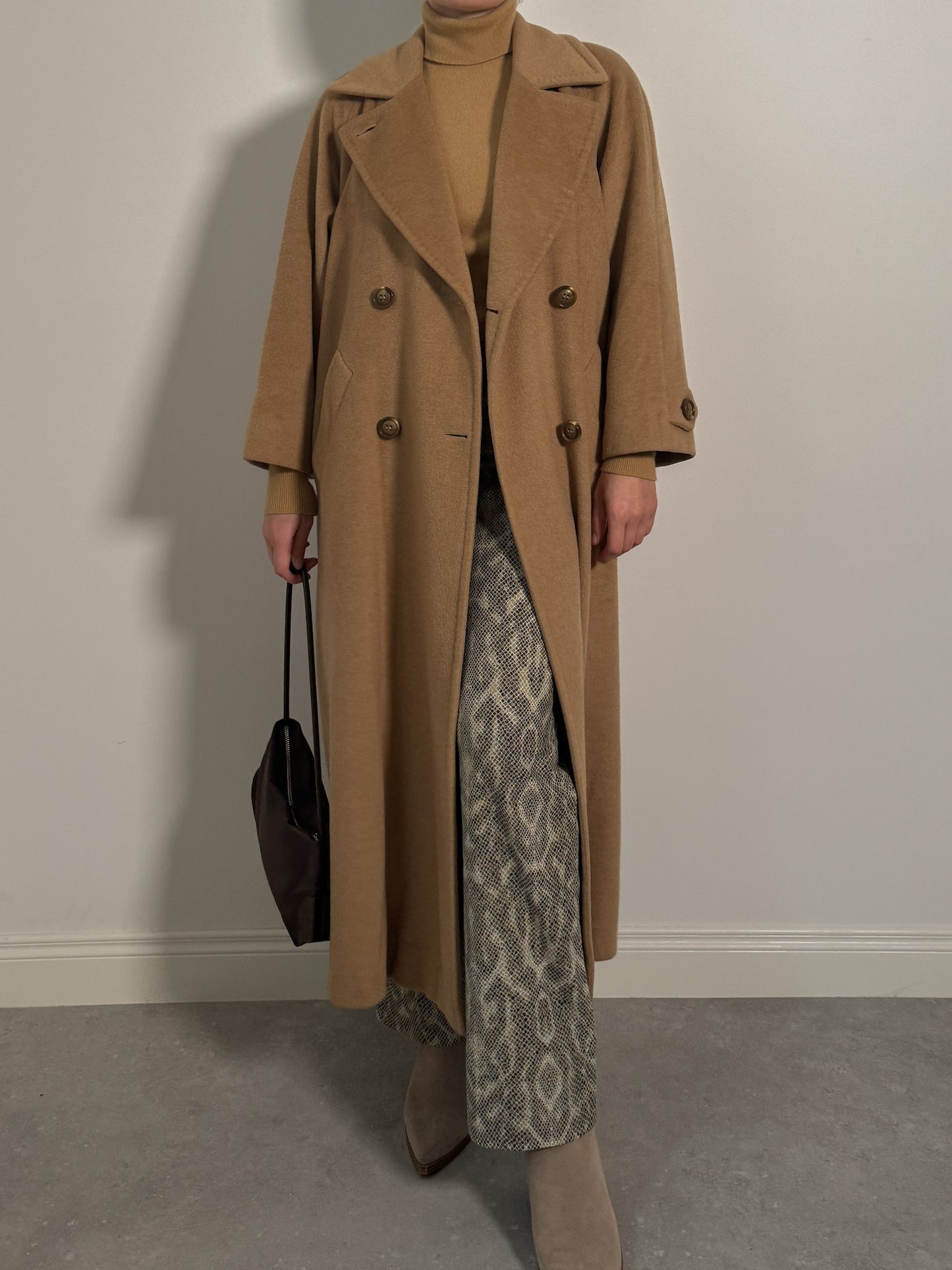Pure camel wool camel coat