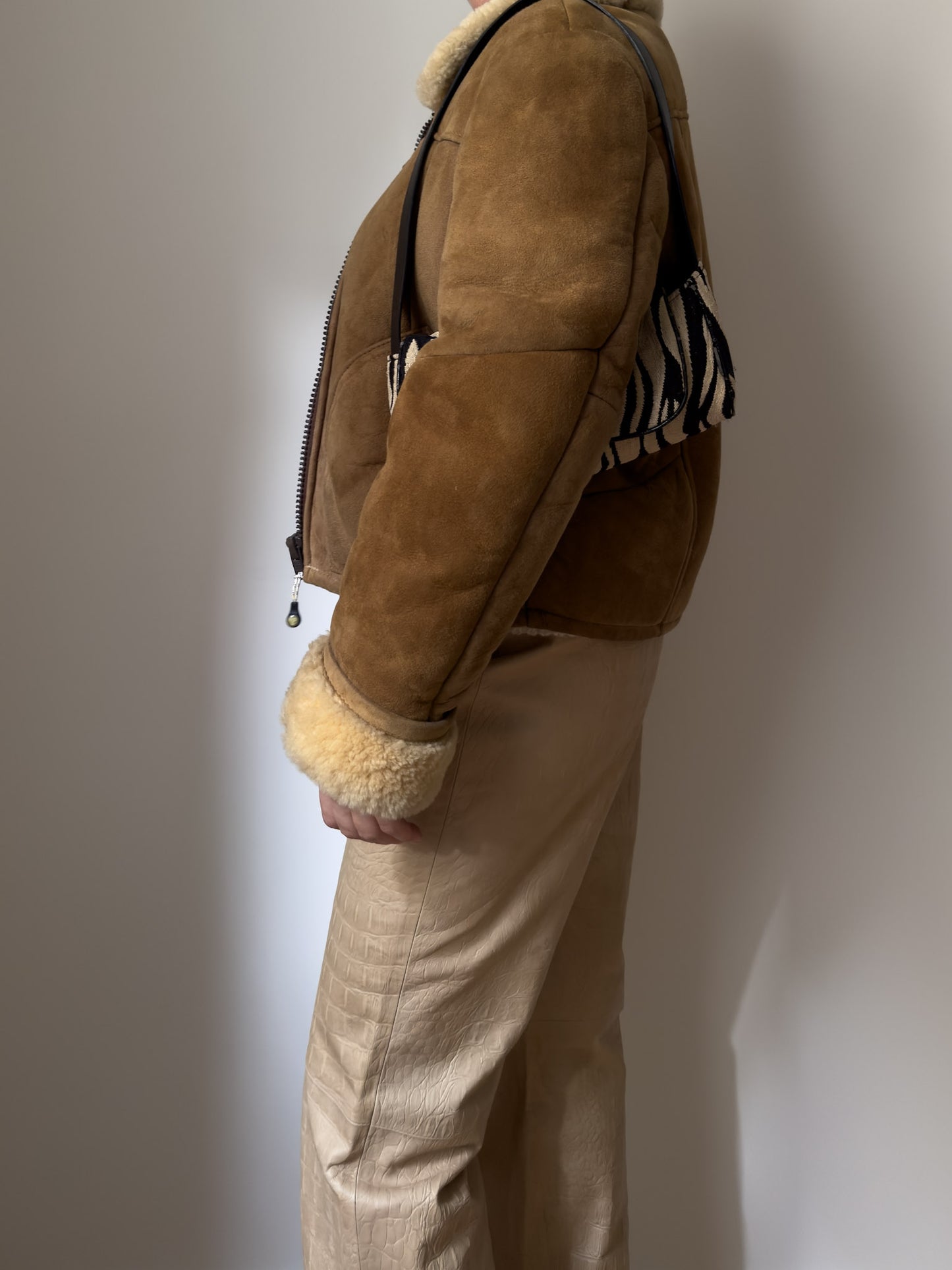 Real shearling caramel bomber