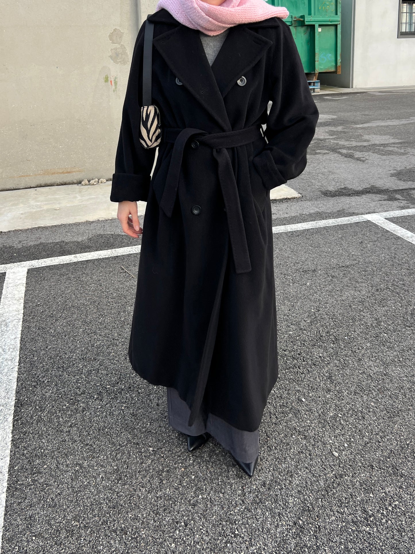 Max Mara wool and cashmere black coat