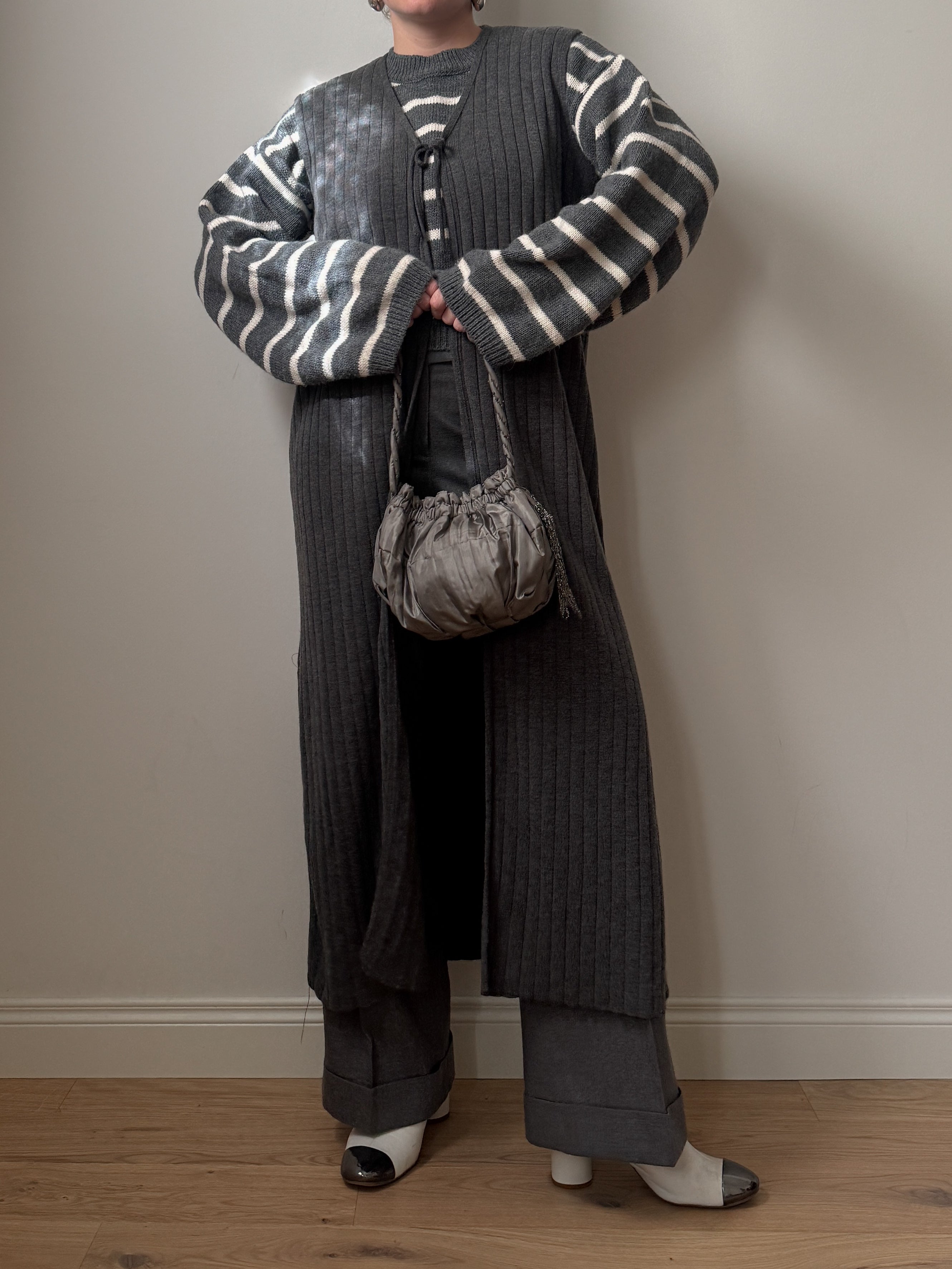 Merino wool, cashmere and wool grey vest