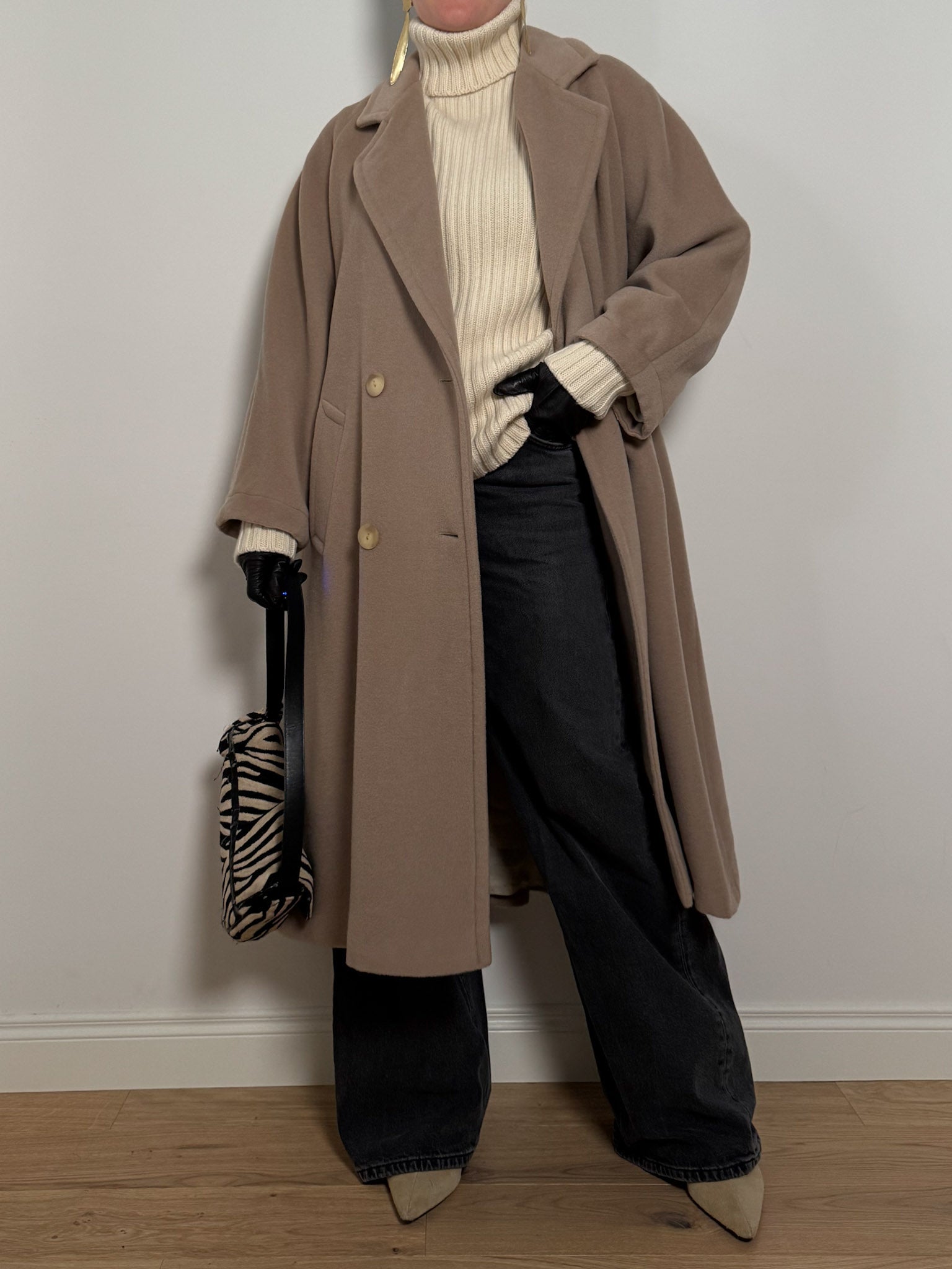 Wool and cashmere sand coat