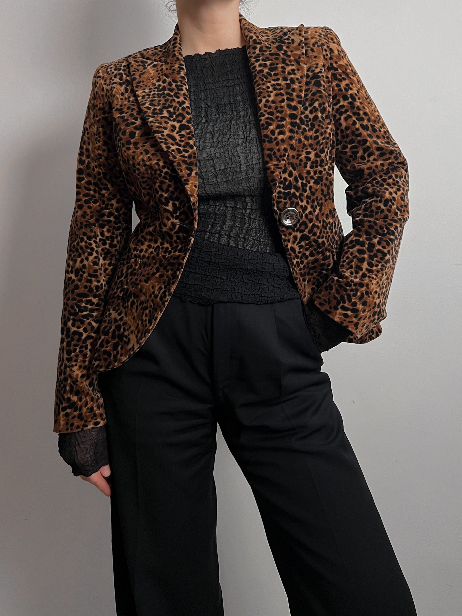 Velvet animalier blazer