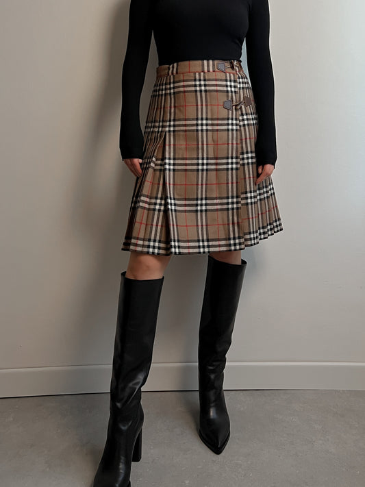 Pure wool pleated tartan skirt