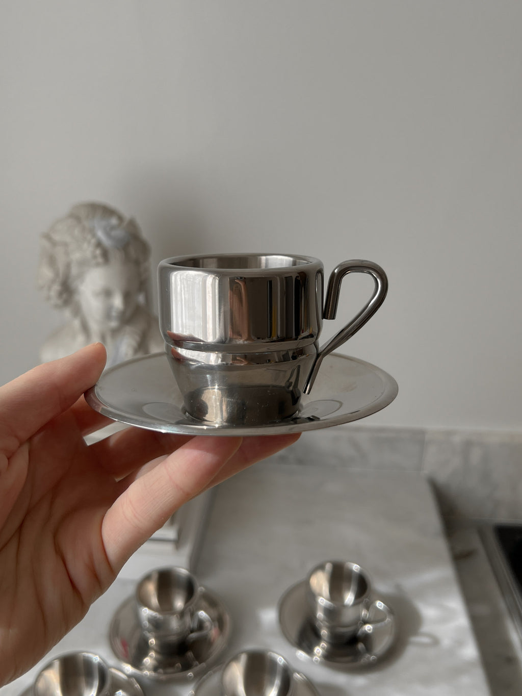 Tazzine e piattini da caffè in acciaio inox