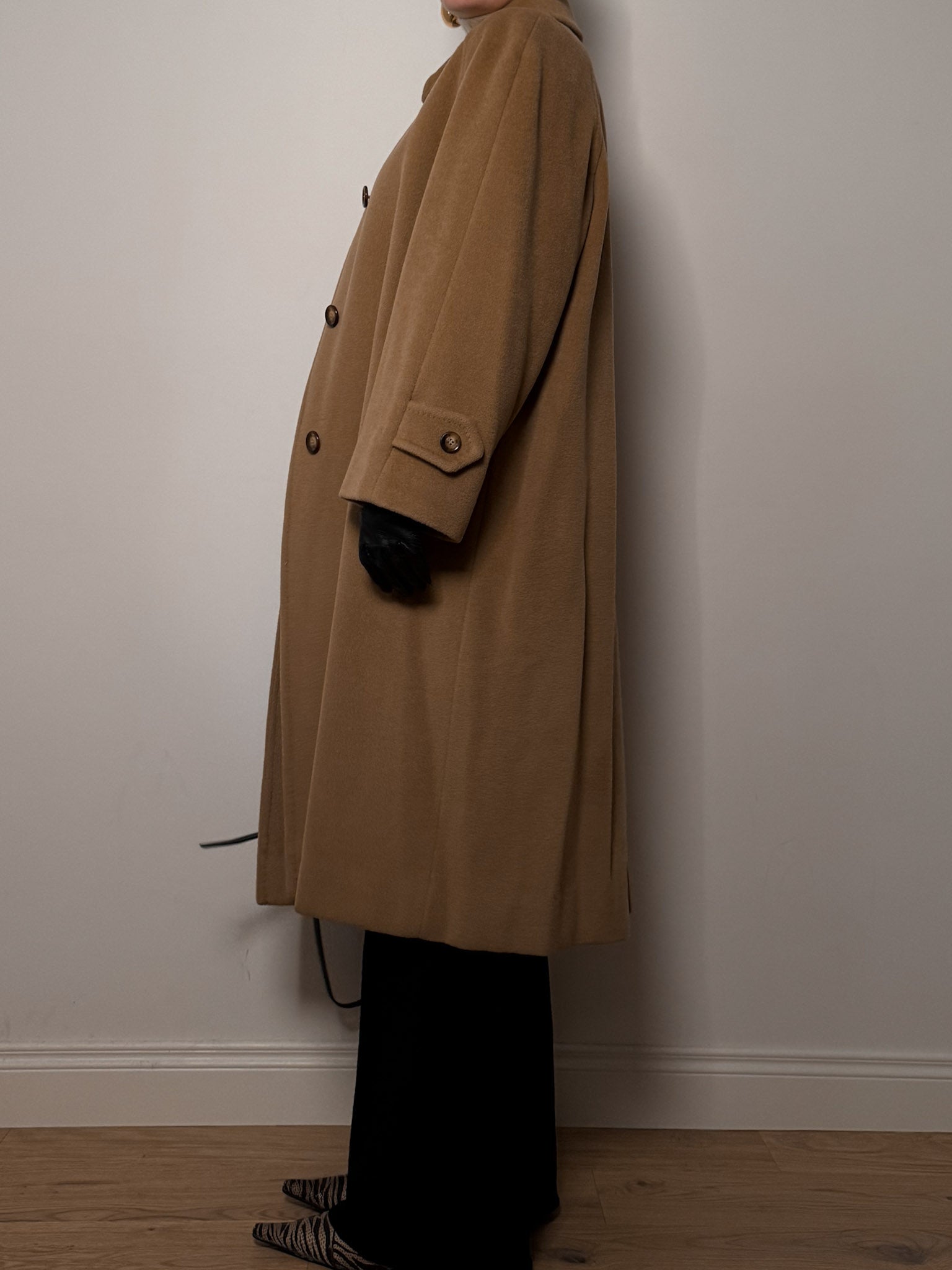 Piacenza pure virgin wool camel coat