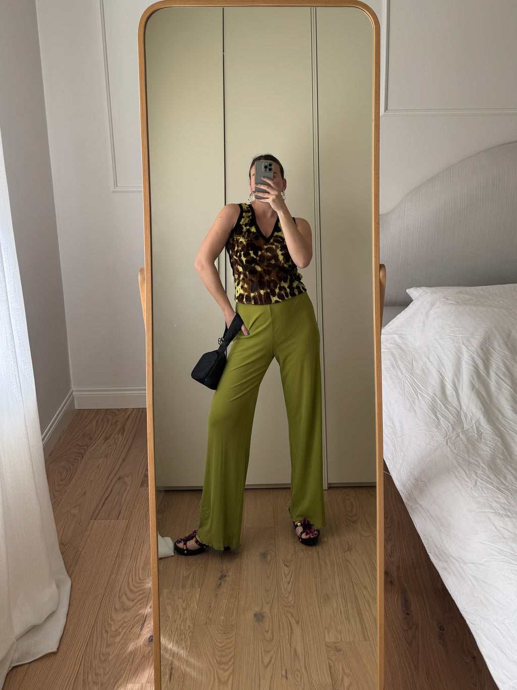 Top animalier in pelliccia e lana