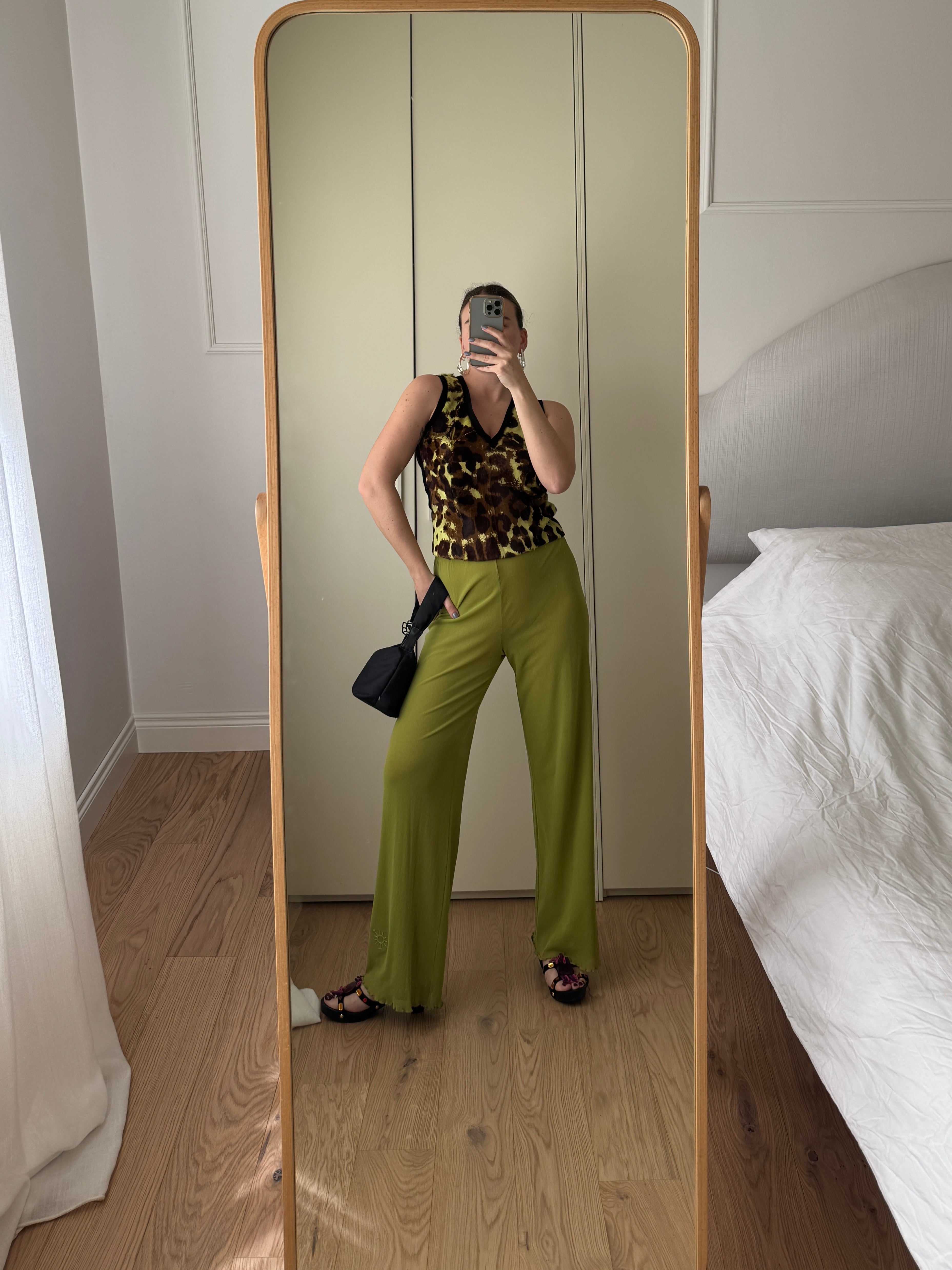 Top animalier in pelliccia e lana