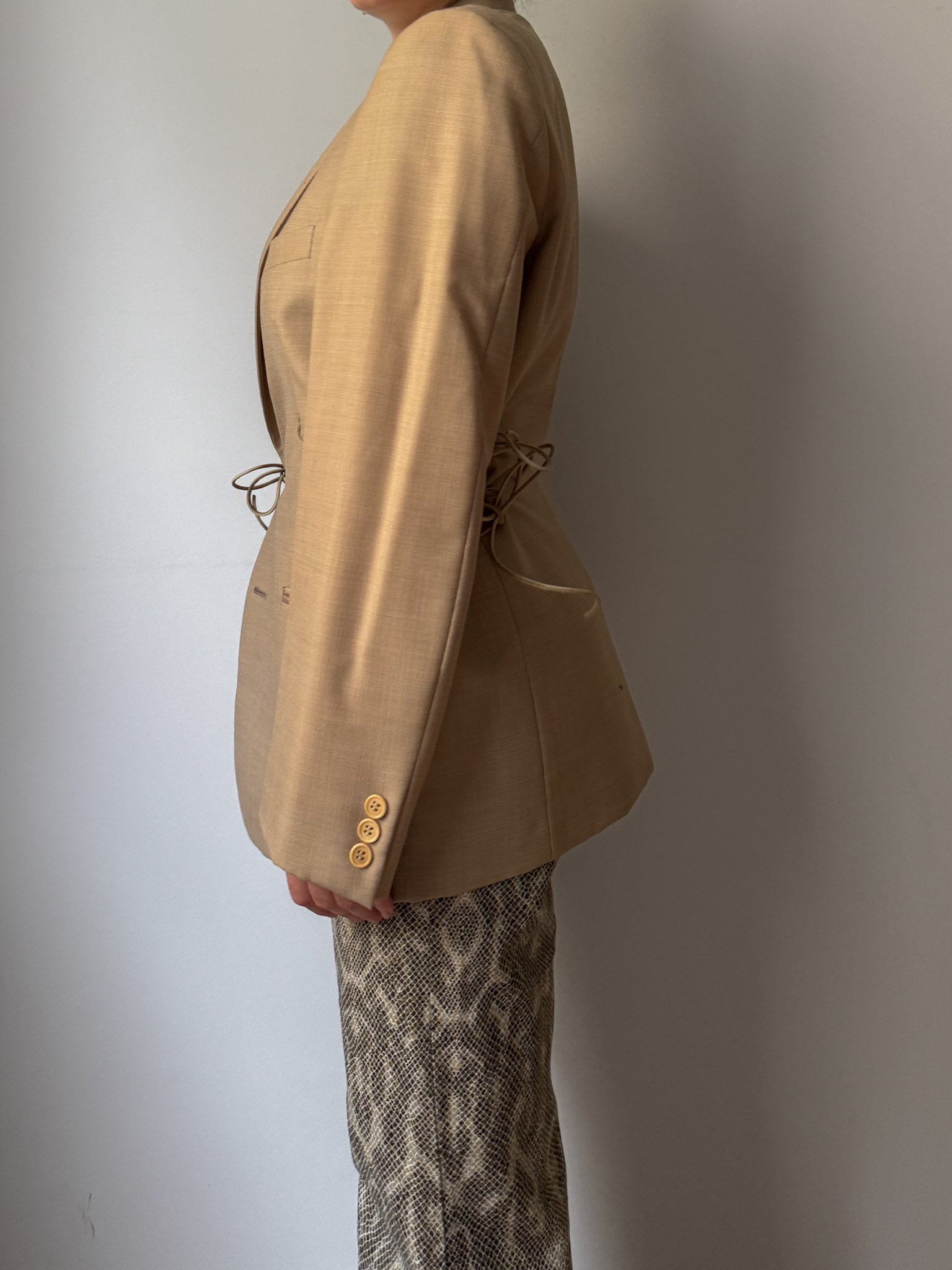 Brando beige blazer