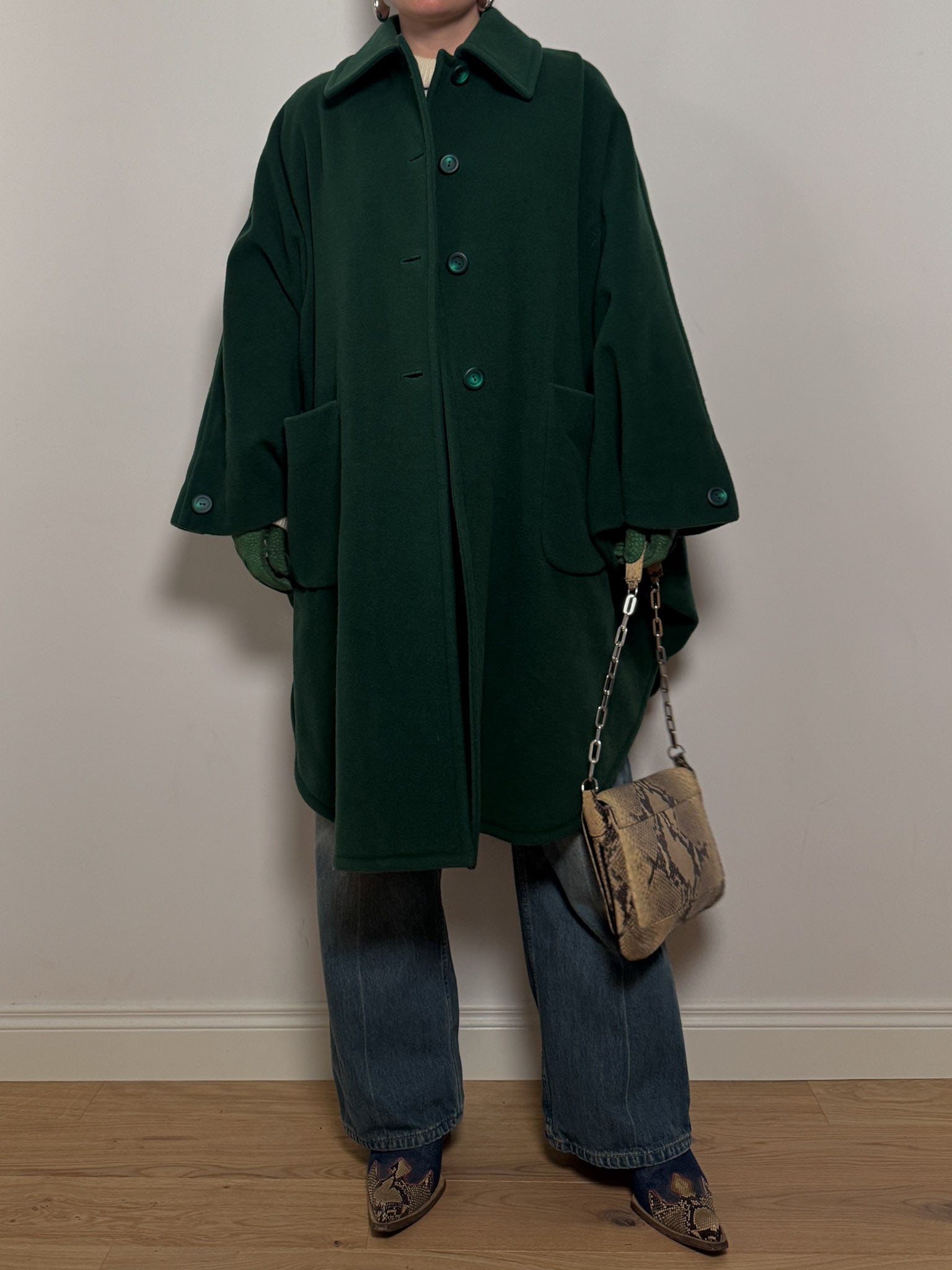 Pure wool green cloak