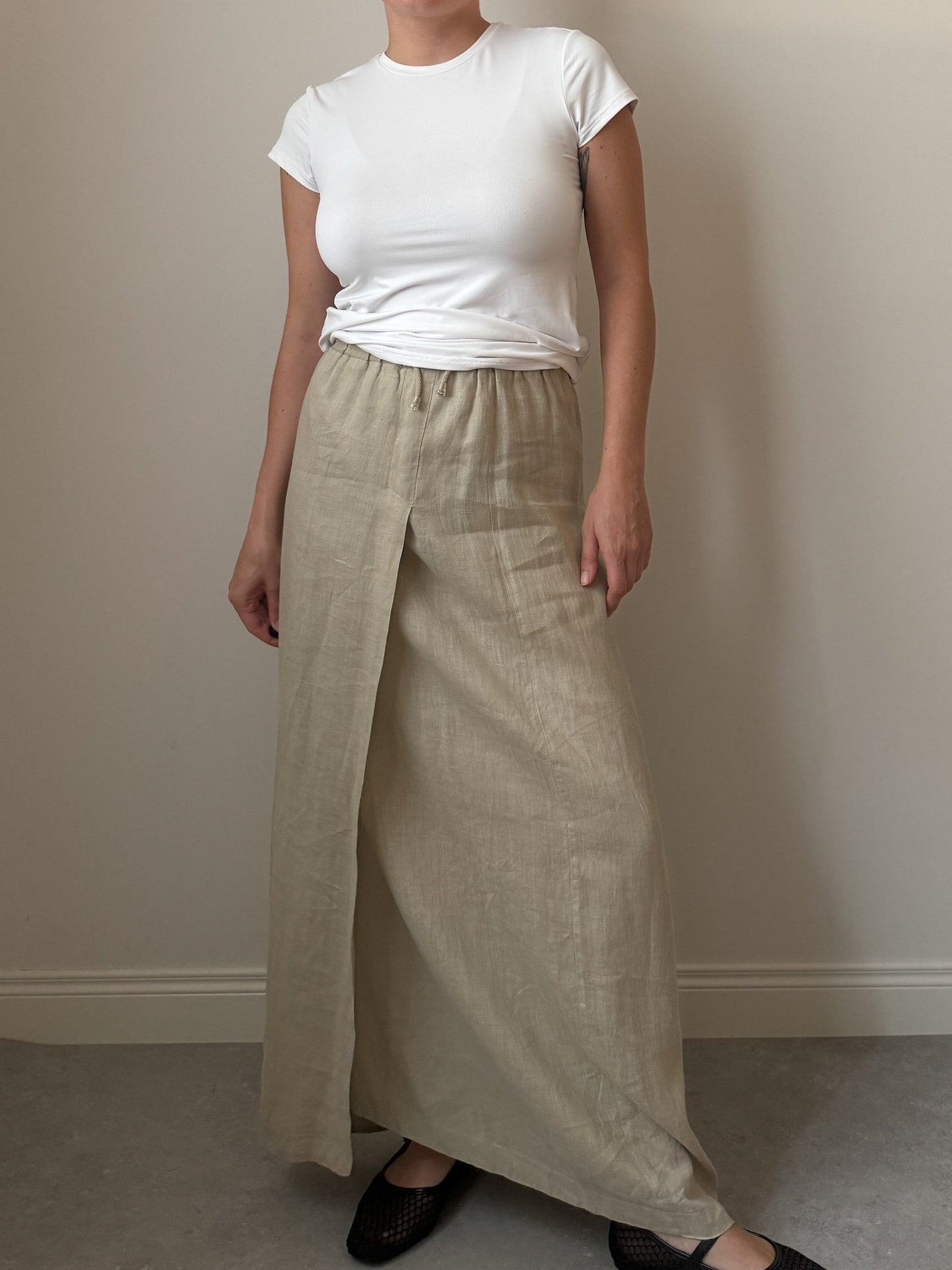 Pure linen beige skirt