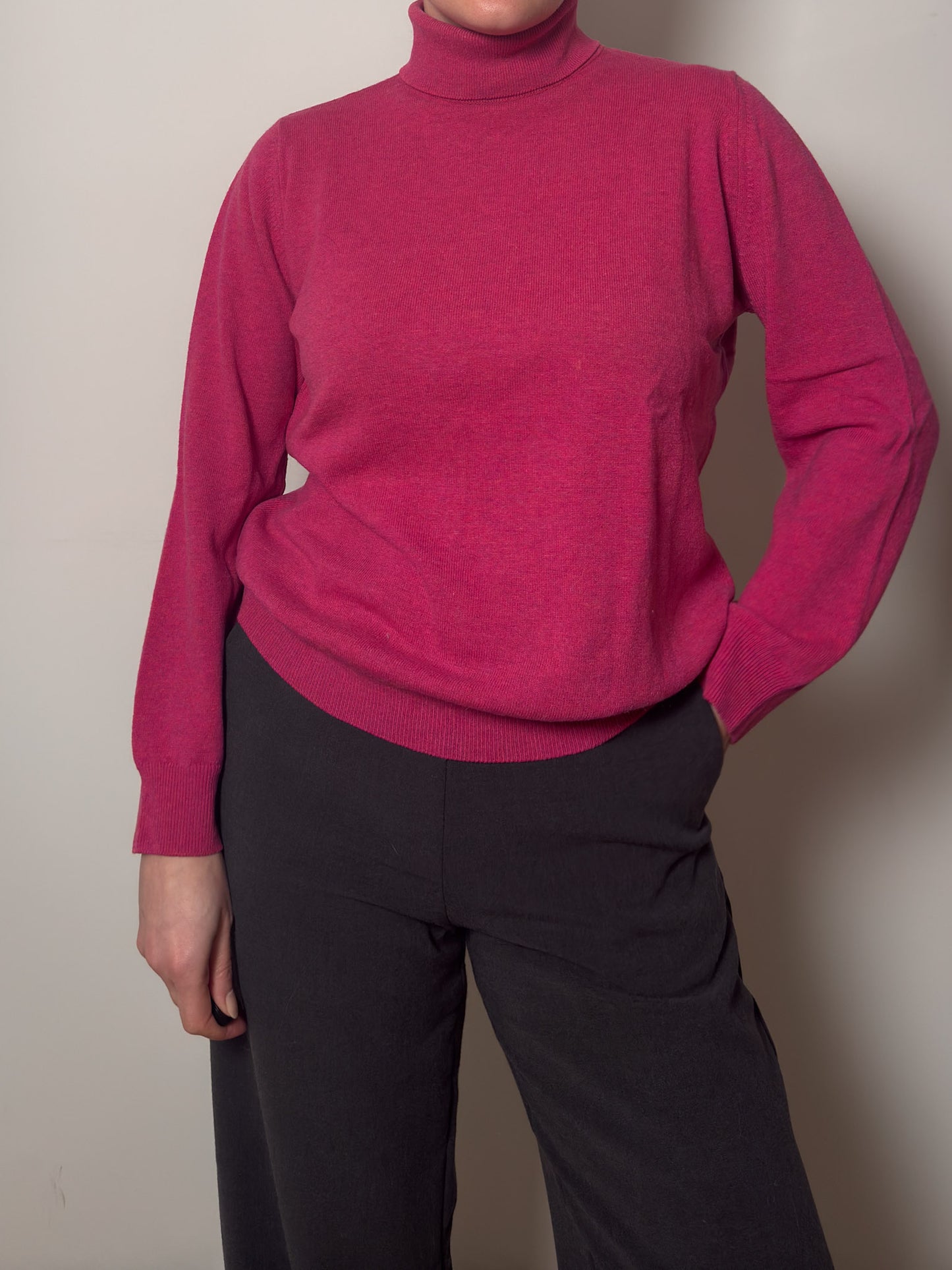 Pure new wool cyclamen turtleneck pull