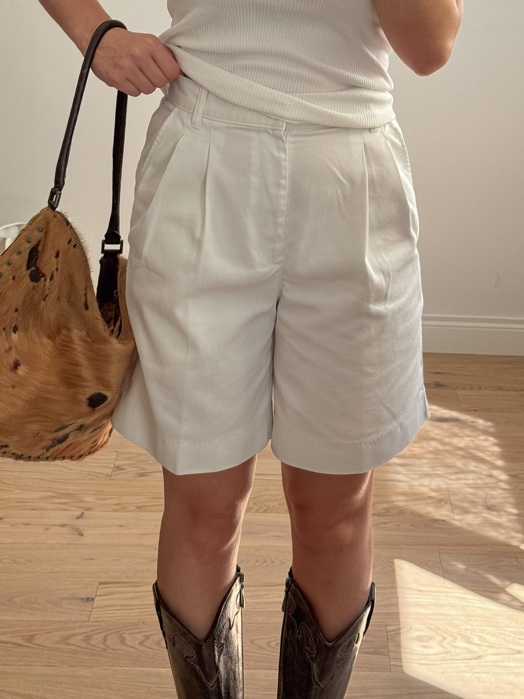 Pure cotton white bermuda