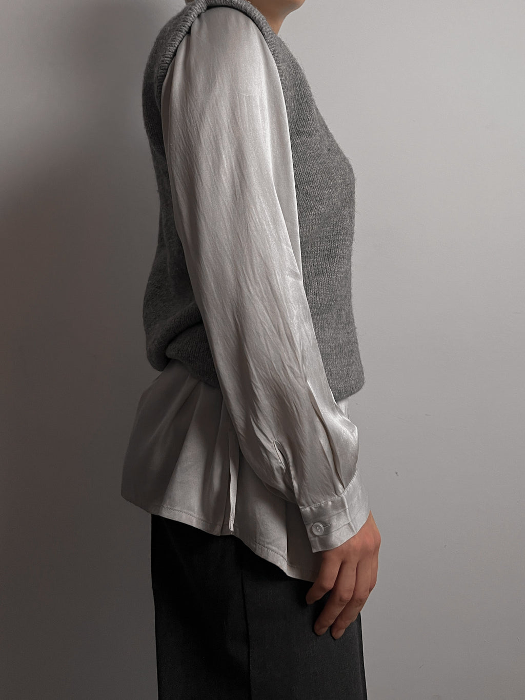 Pure wool embroidered grey vest