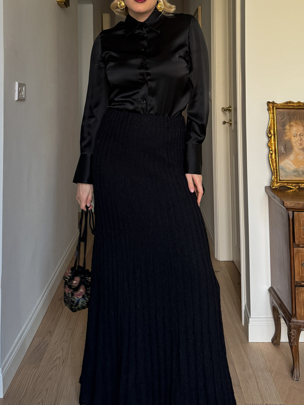 Pure wool black long skirt