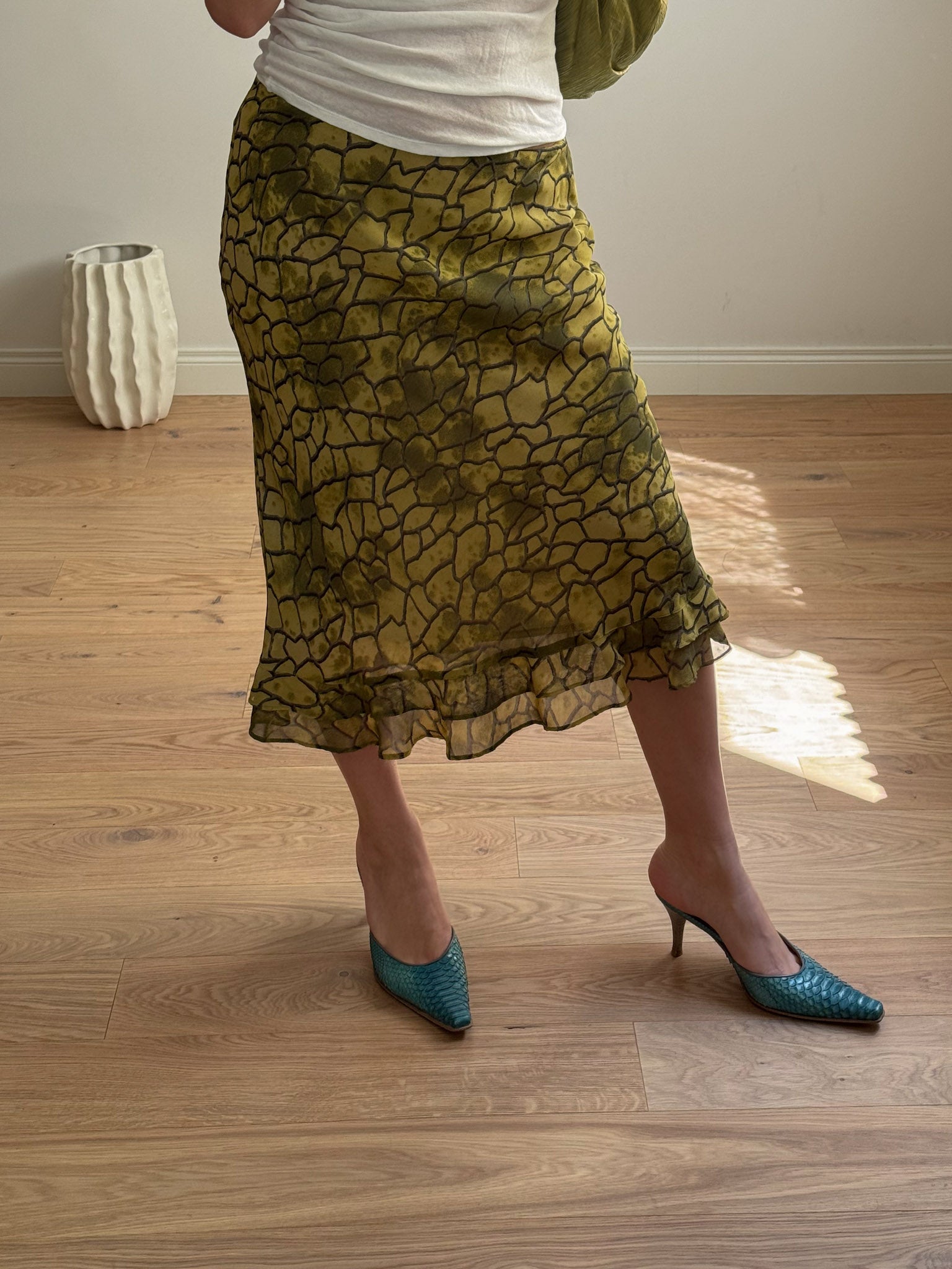 Pure viscose green skirt