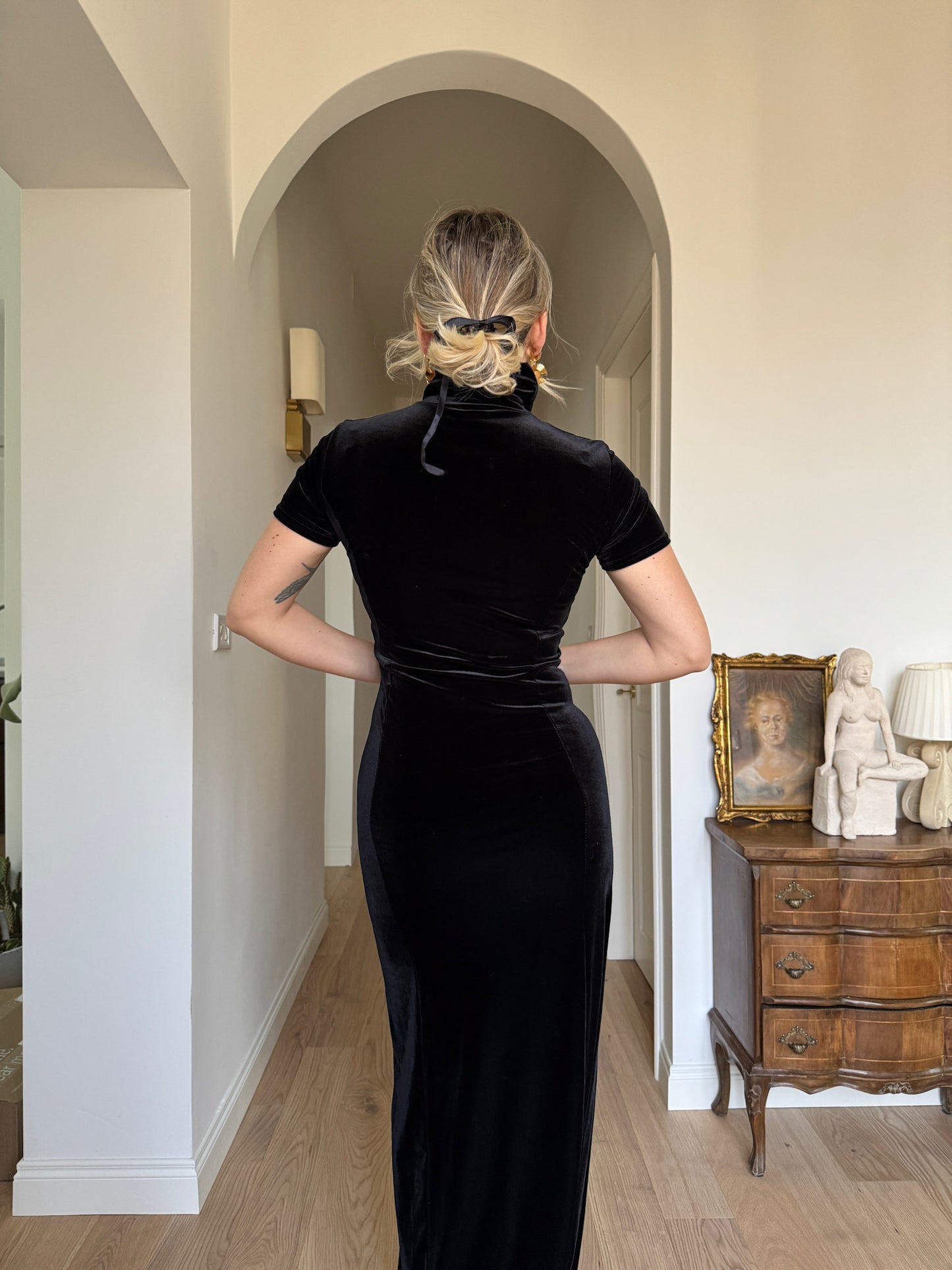 Pure velvet black long dress