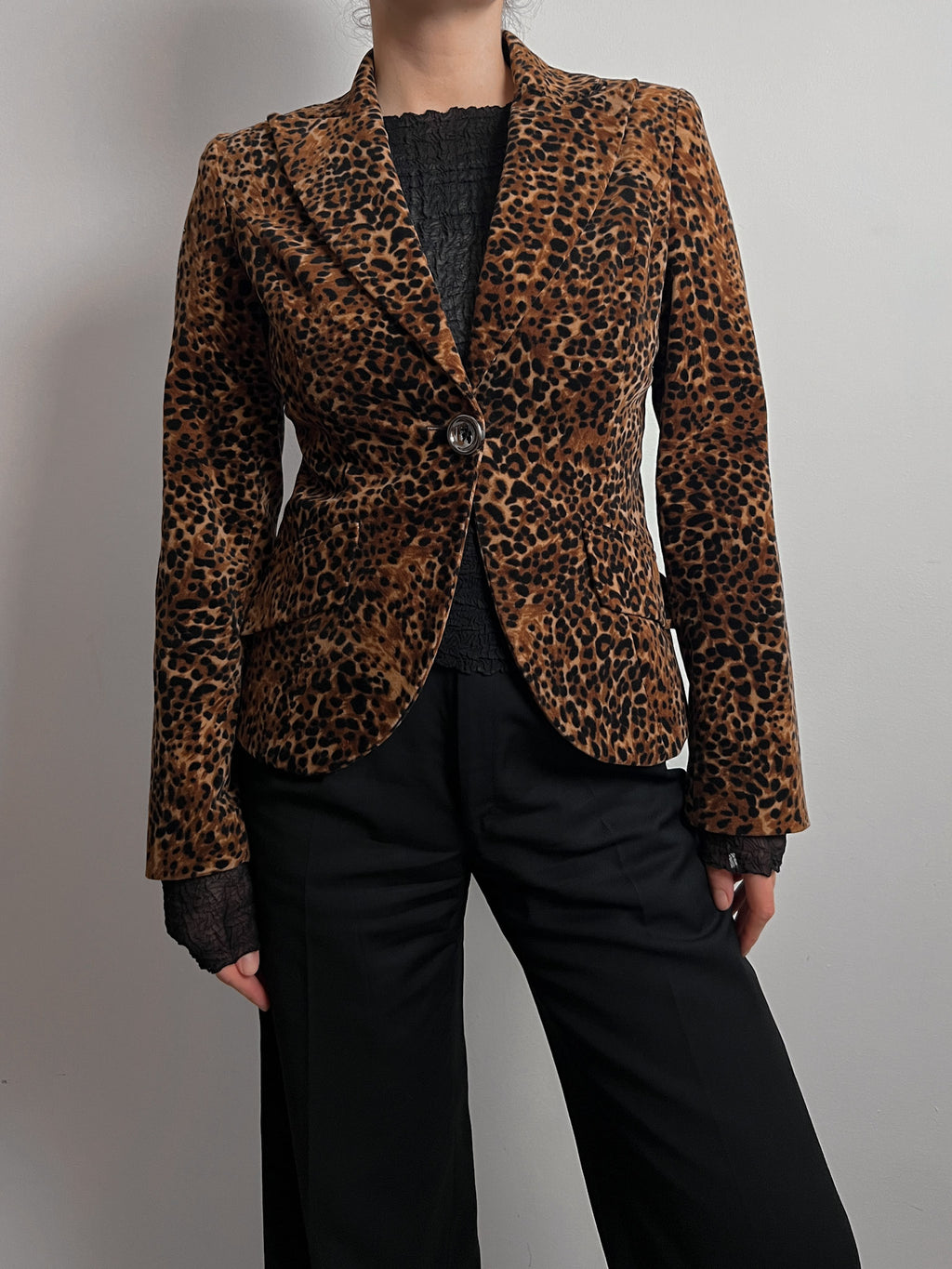 Velvet animalier blazer
