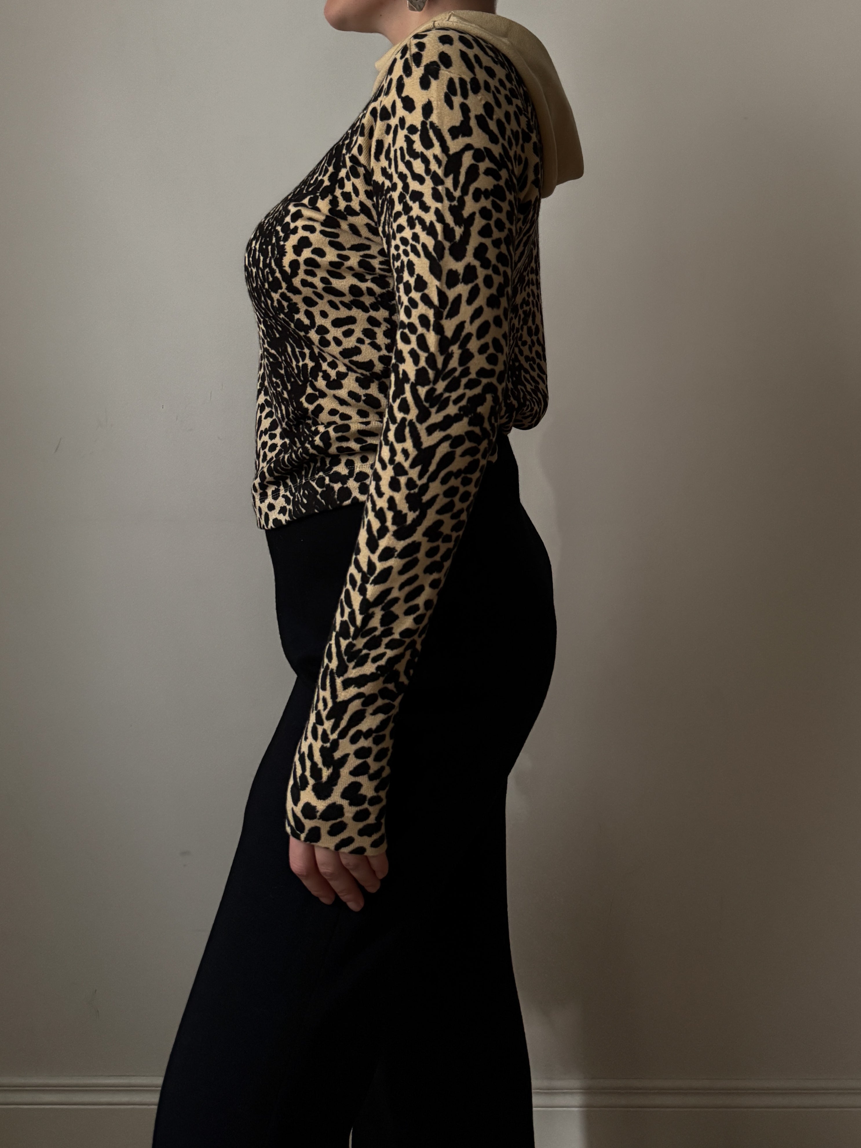 Viscose and wool animalier top