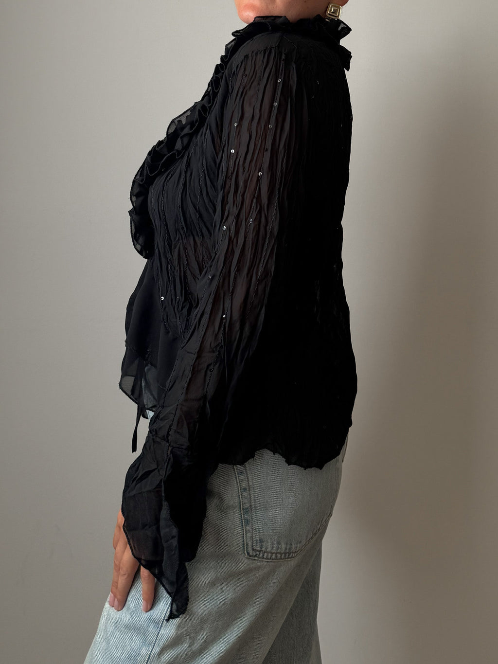 Silk and viscose black blouse