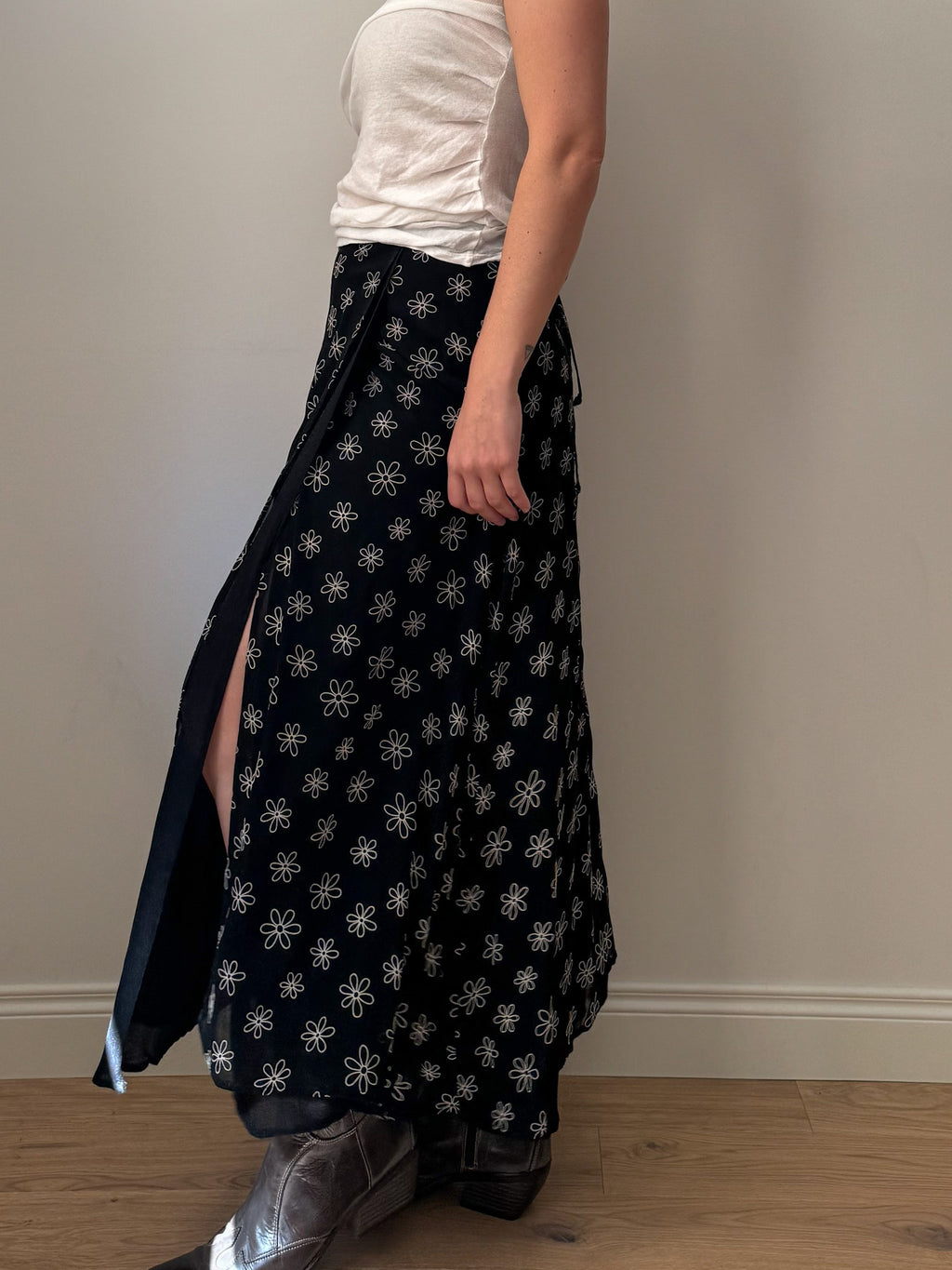 Viscose floral skirt