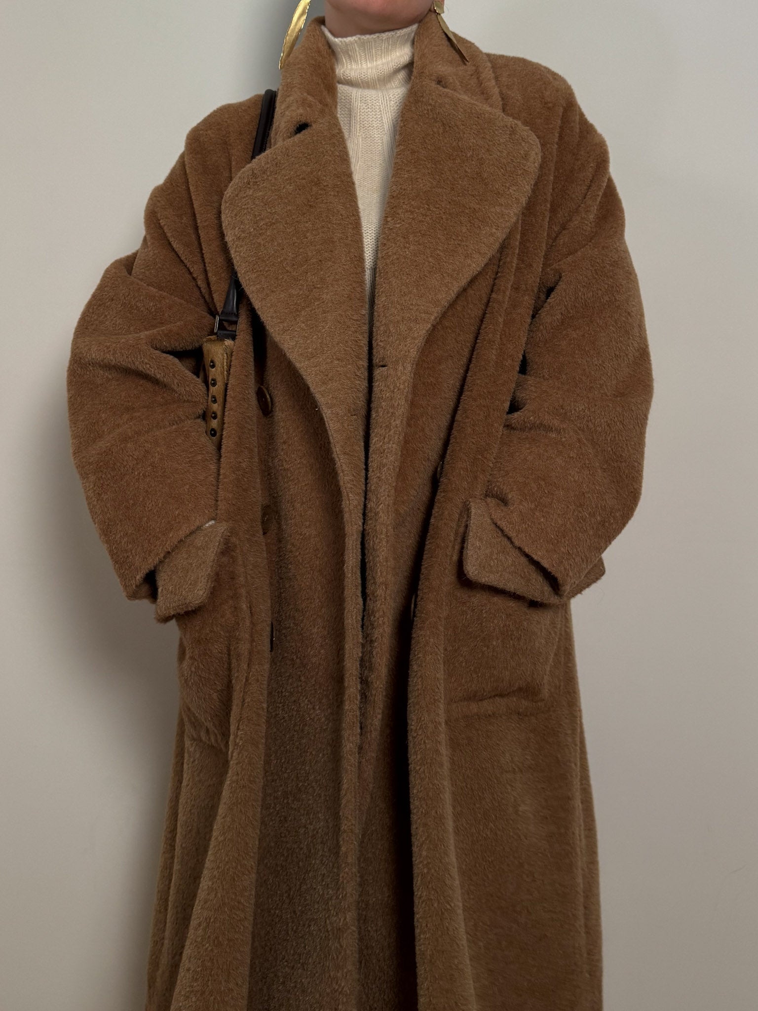 Pure virgin wool camel coat