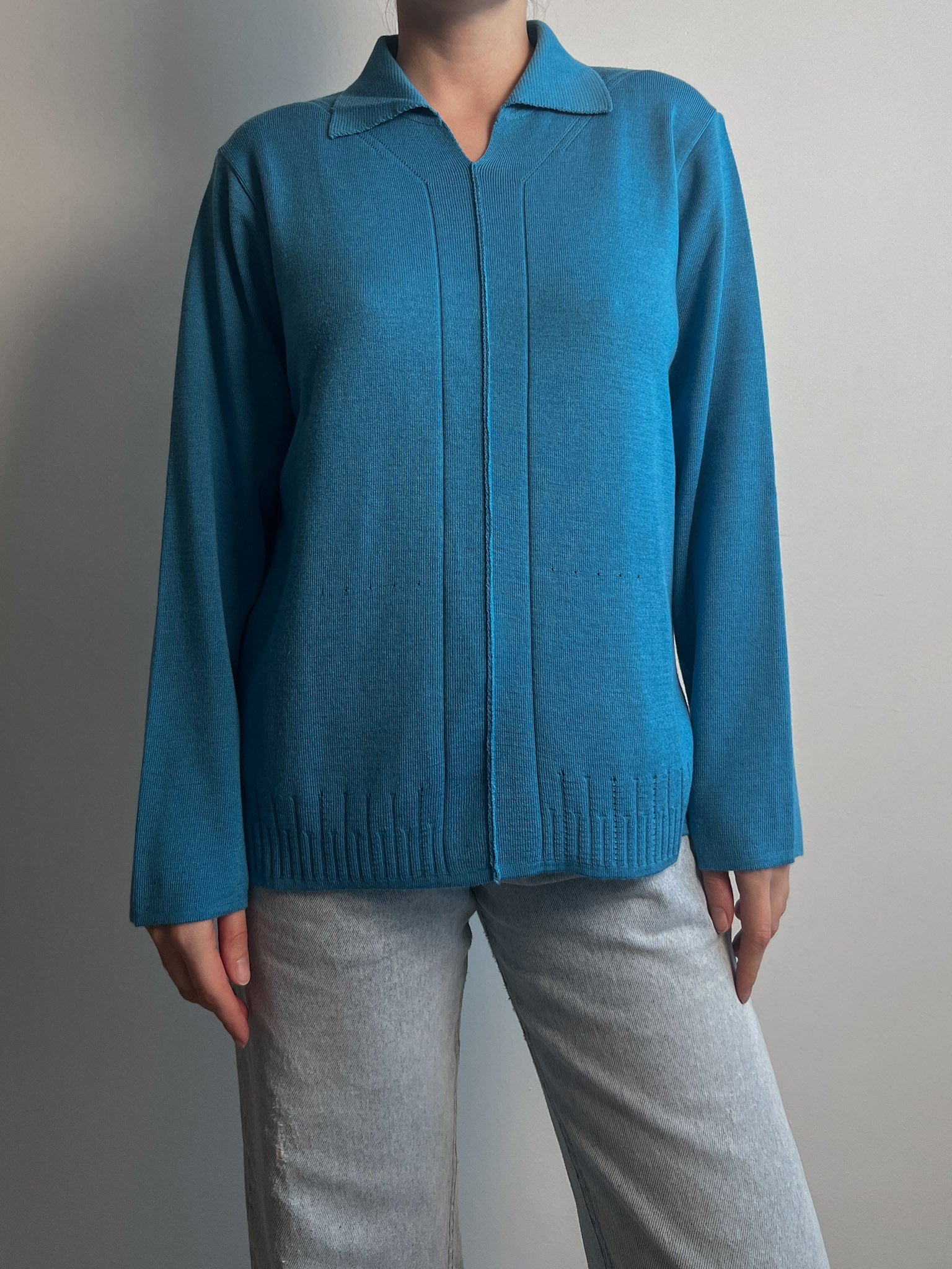 Merino wool azure sweater
