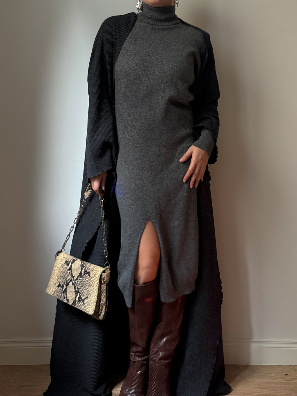 Pure wool anthracite maxi cardigan