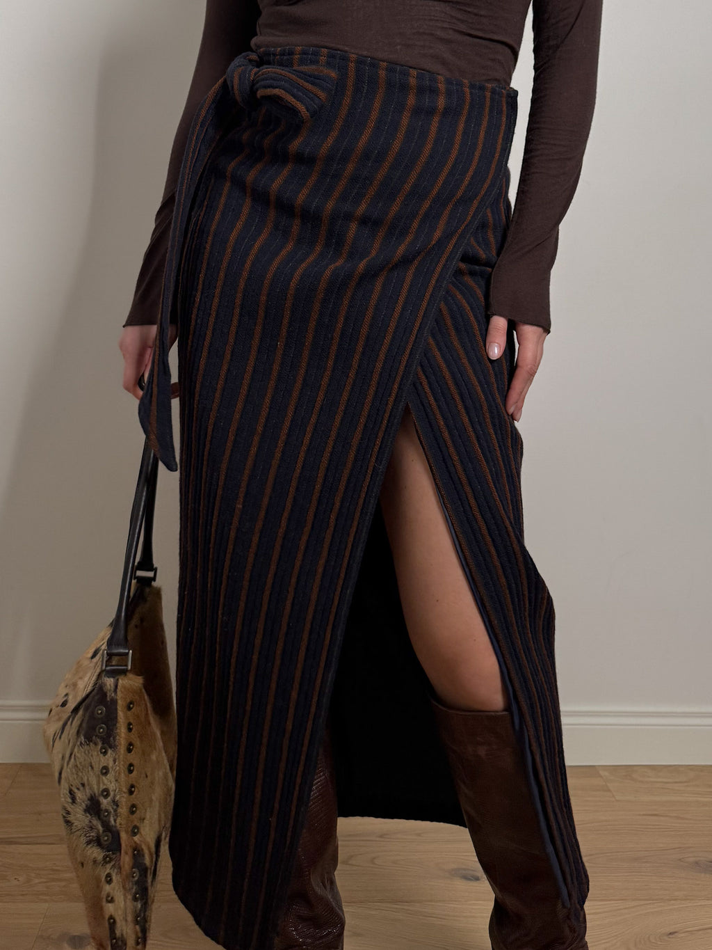 Wool and viscose striped skirt