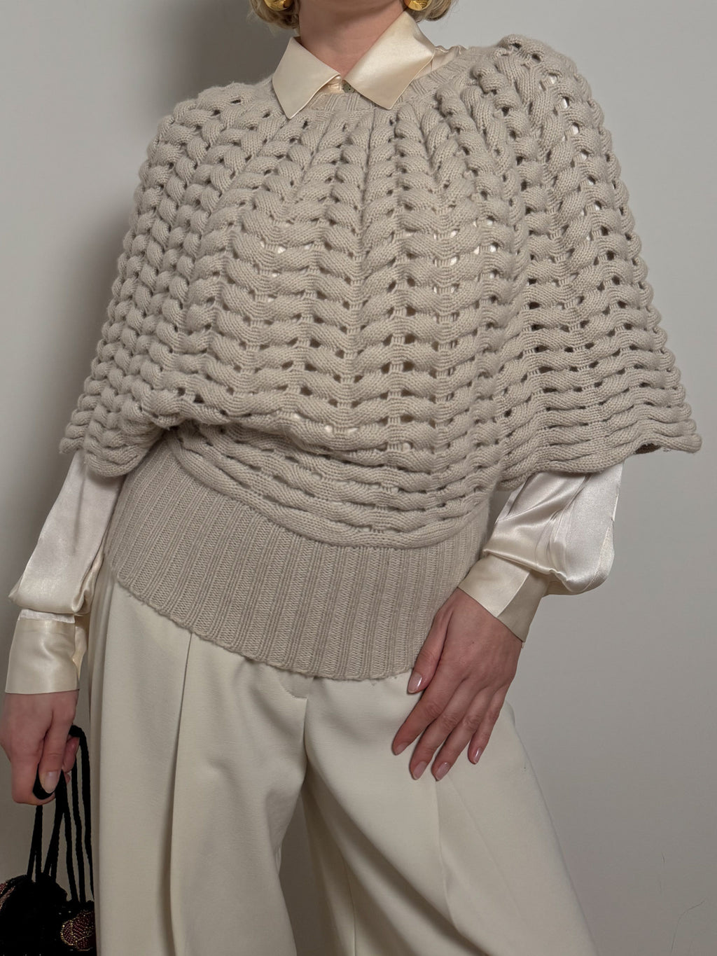 Pure wool sand pull