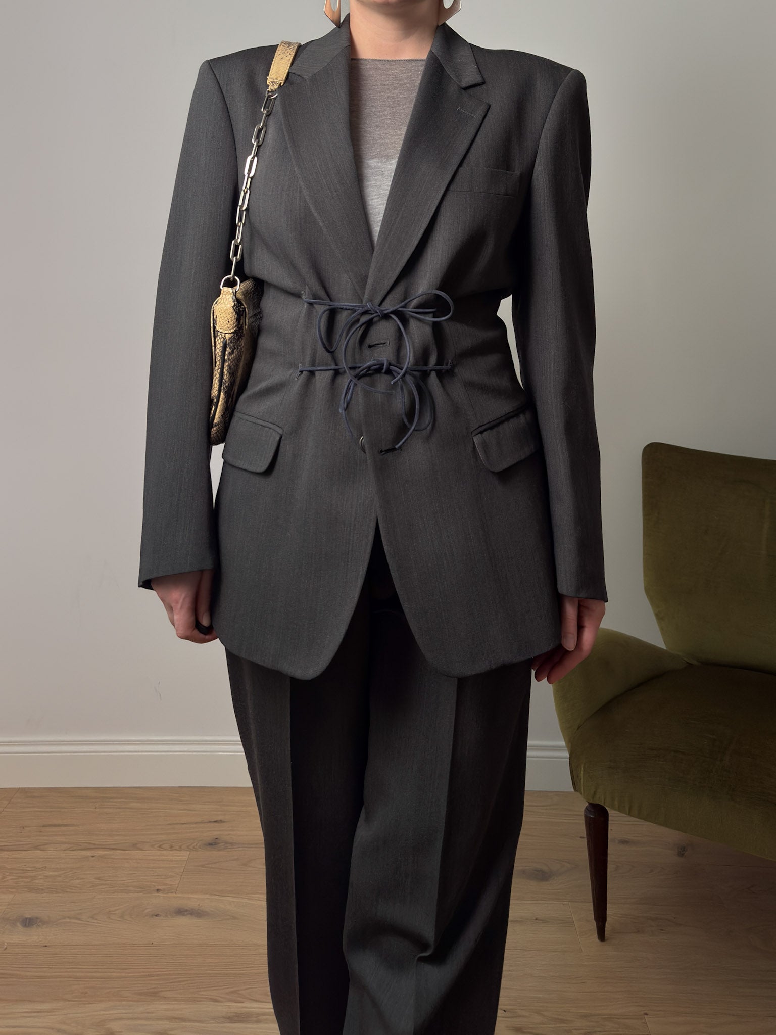 Brando grey suit