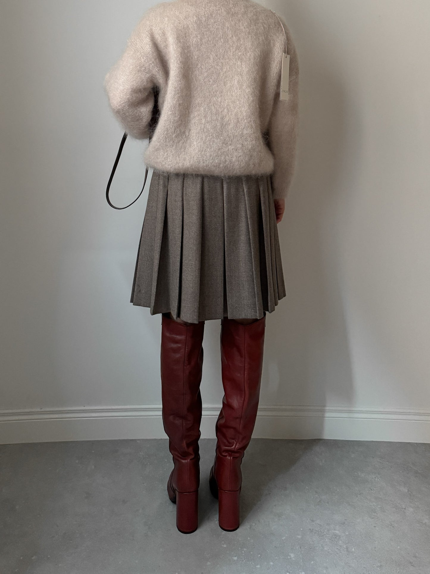 Pure wool pleated skirt