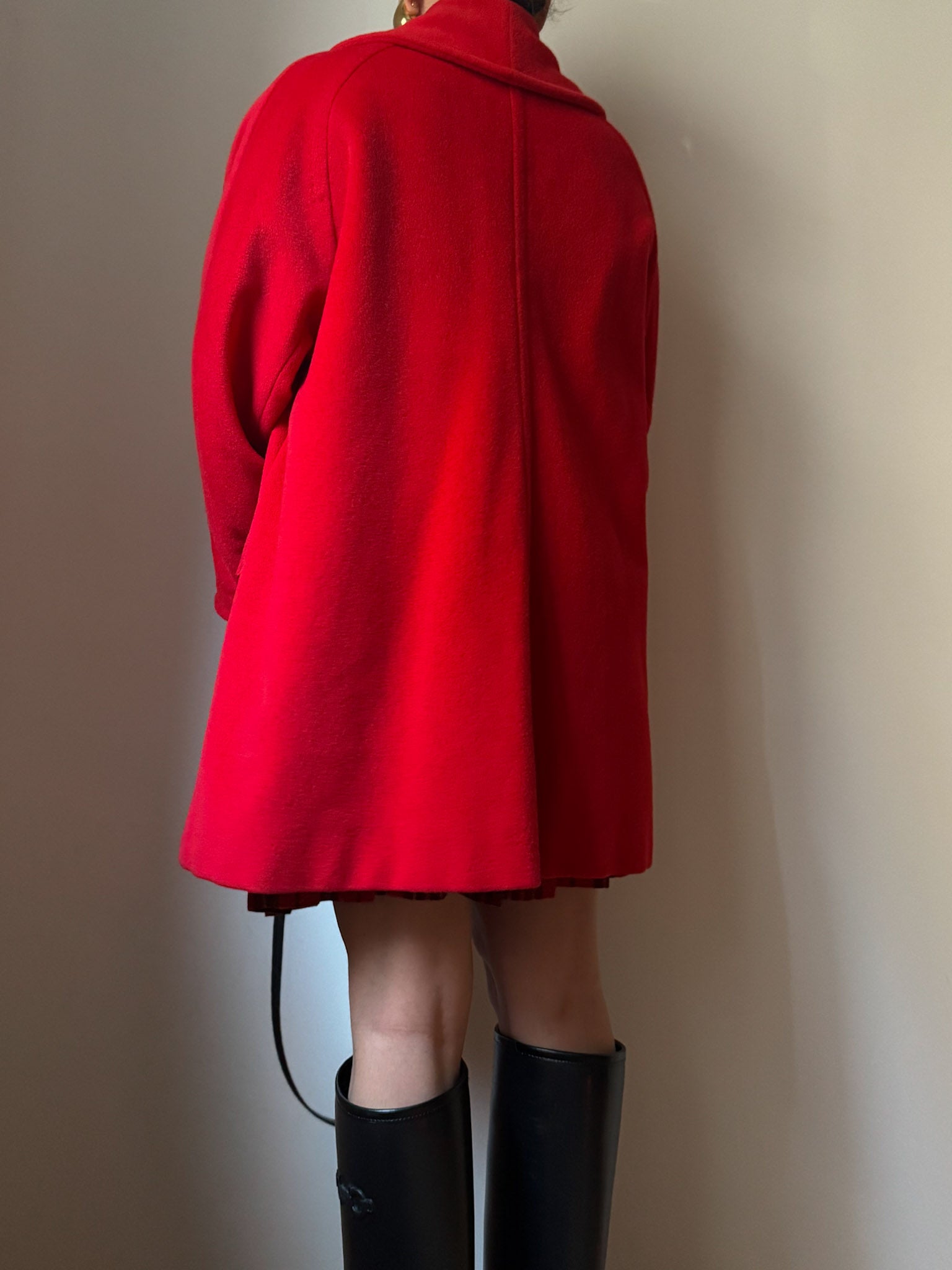 Max Mara pure wool red cabin