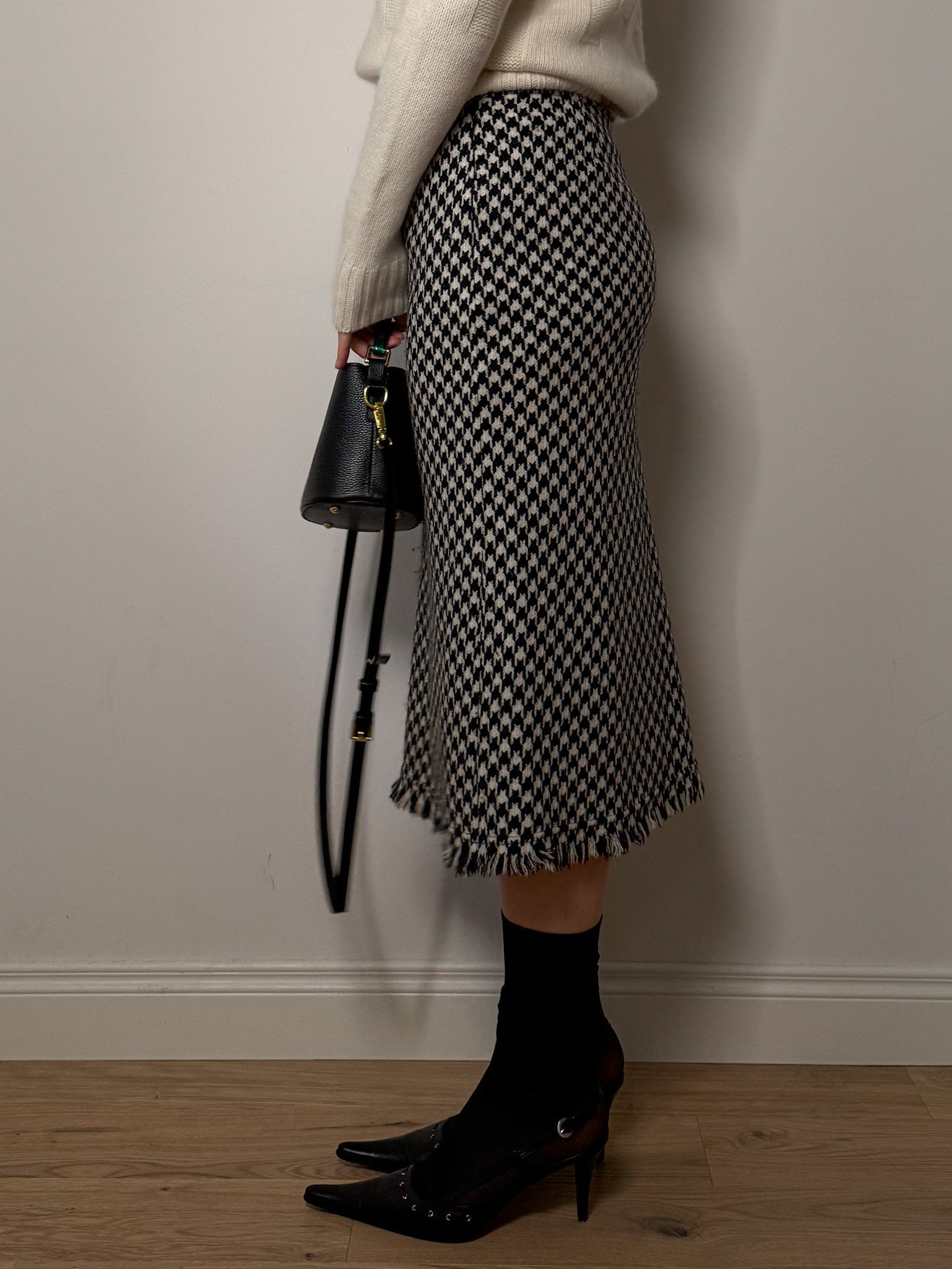 Pure wool pied de poule skirt