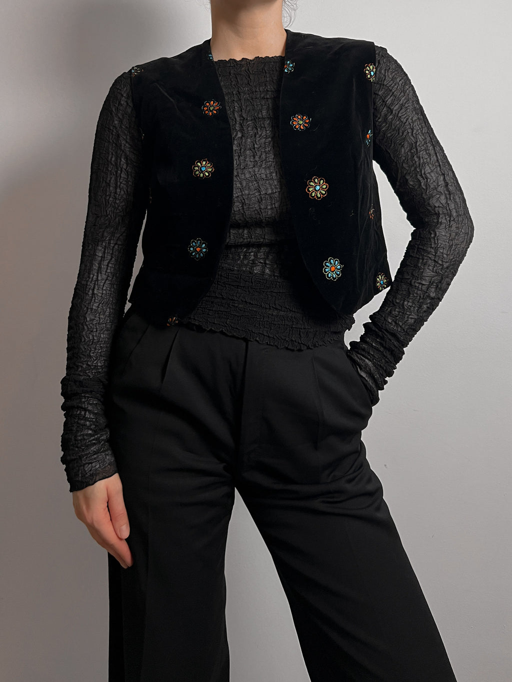 Pure velvet black vest