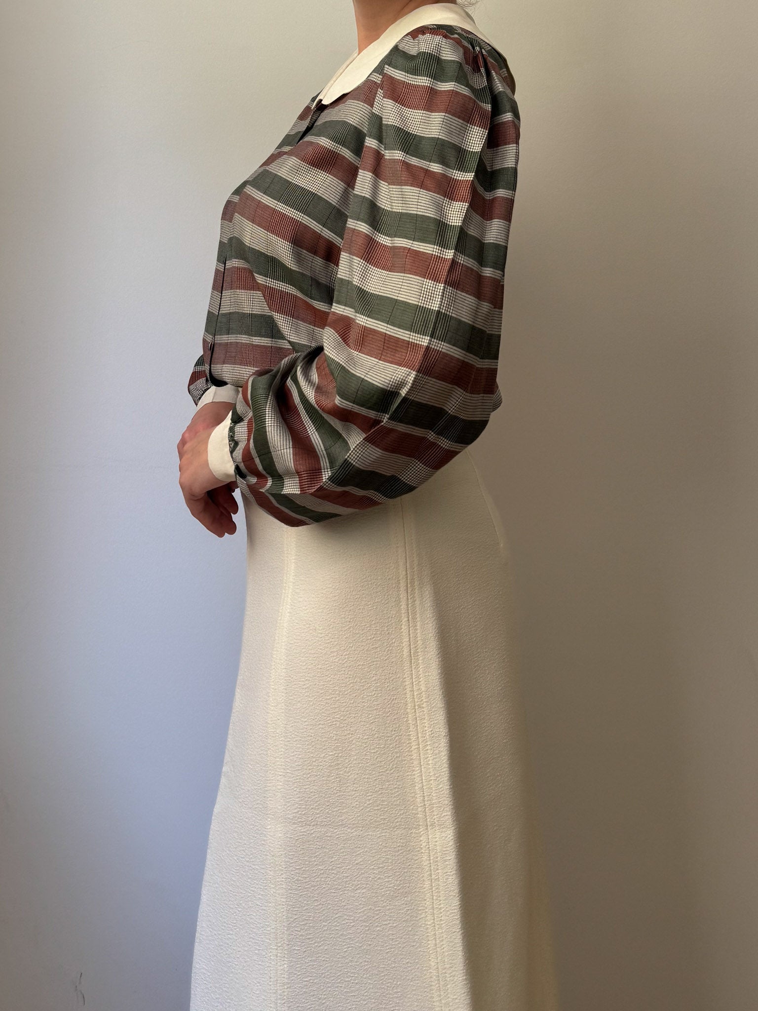 Pure silk maxi collar bouse