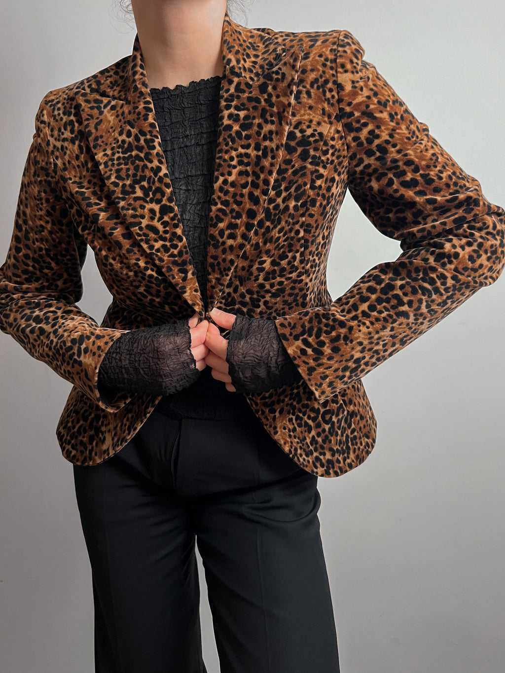 Velvet animalier blazer