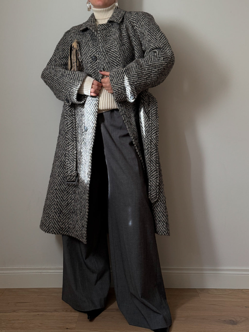 Pure wool herringobone coat