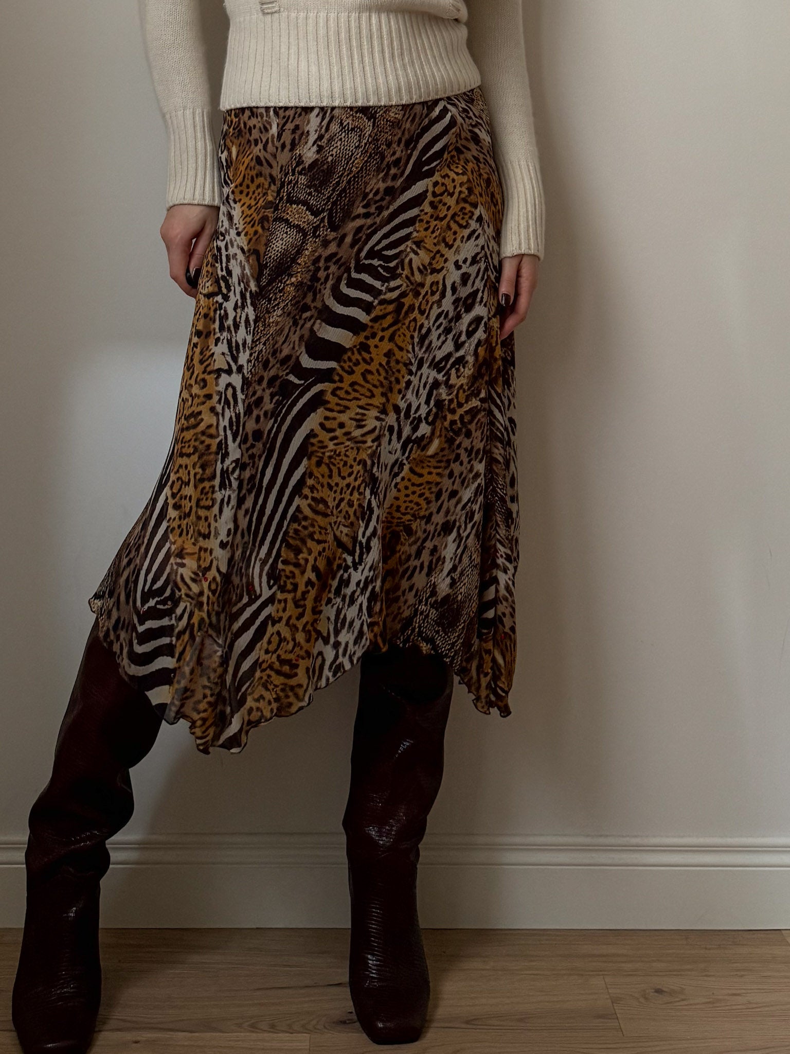 Pure viscose animalier skirt