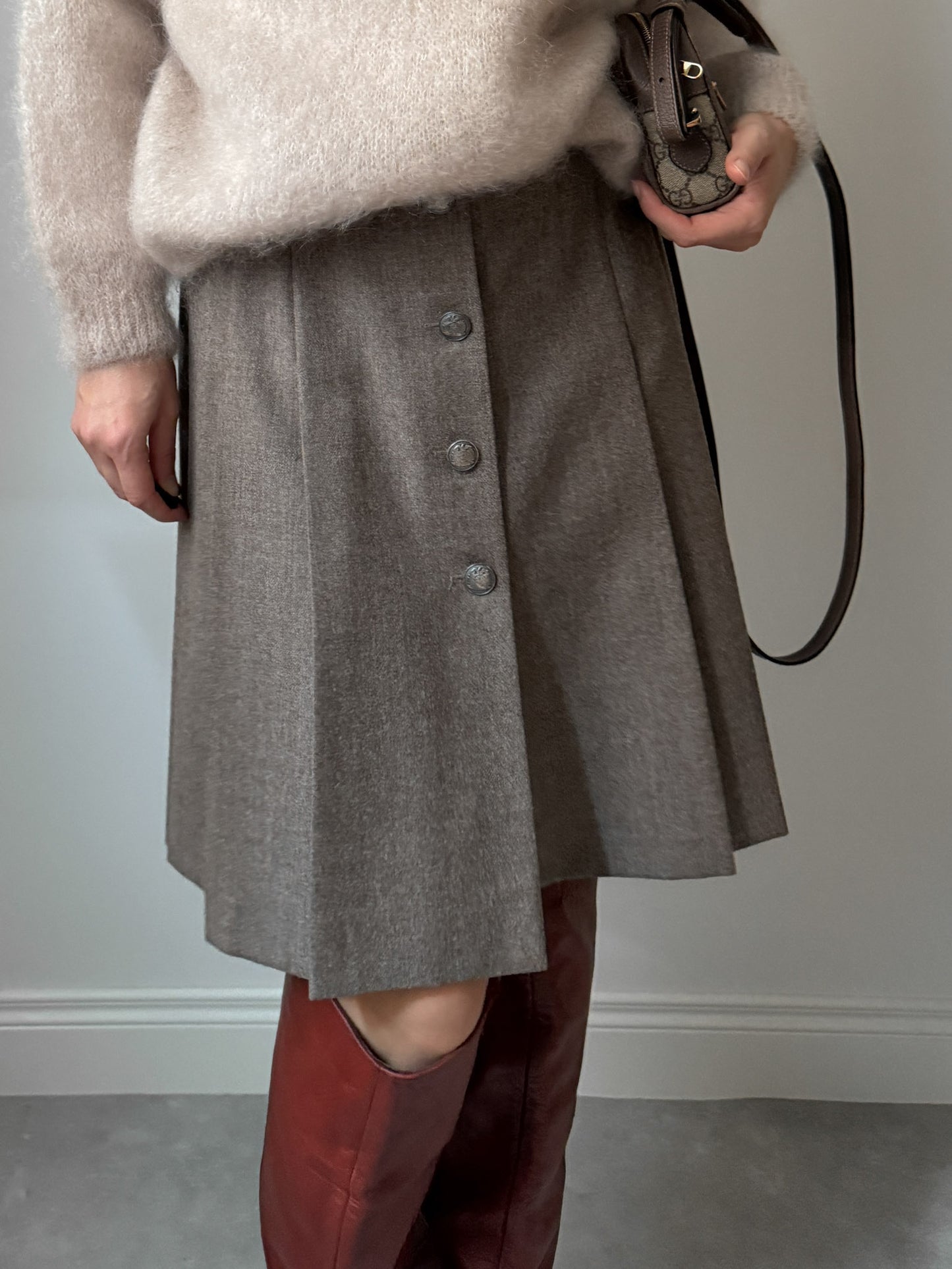 Pure wool pleated skirt