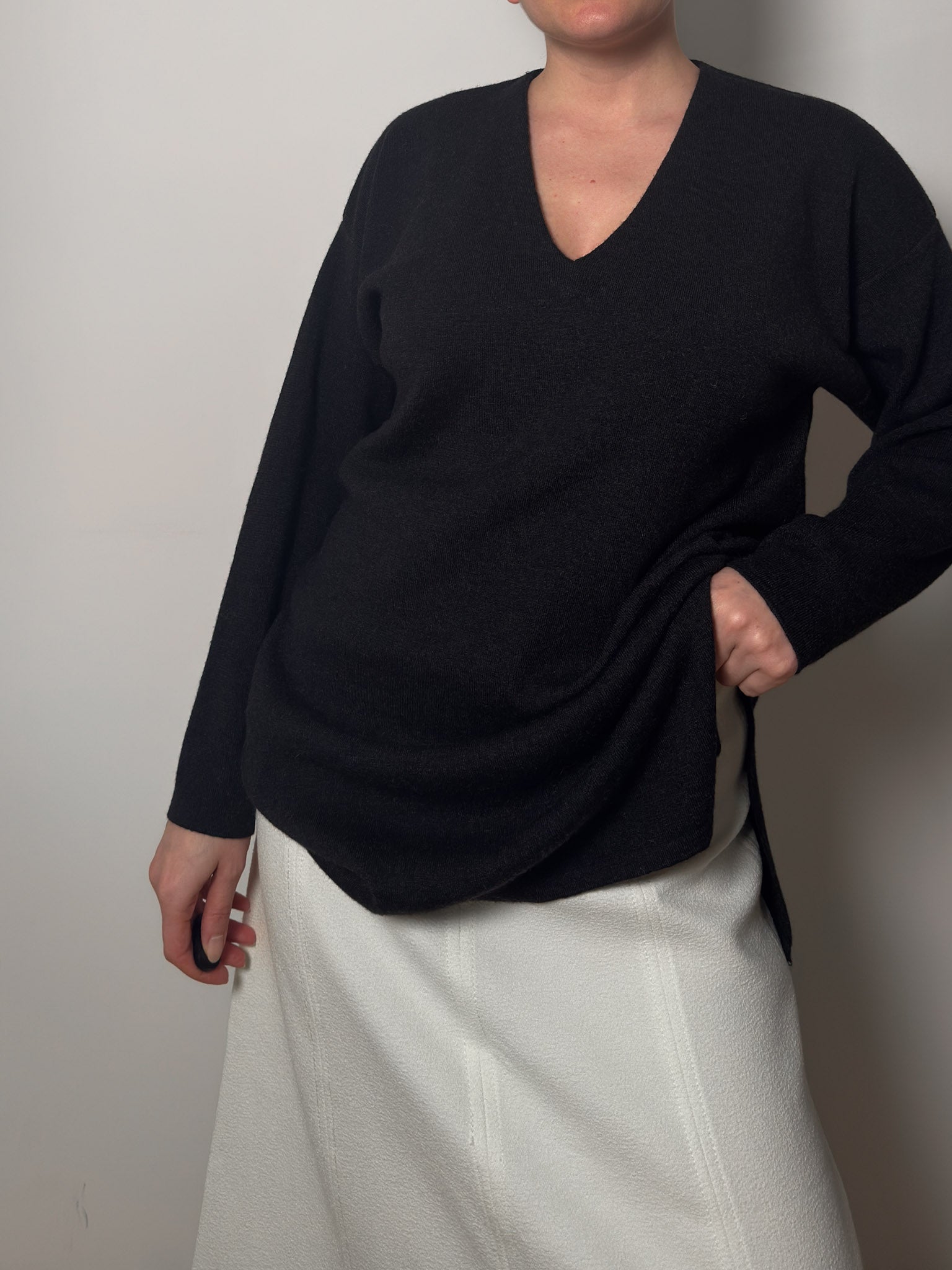 Pure wool anthracite pull