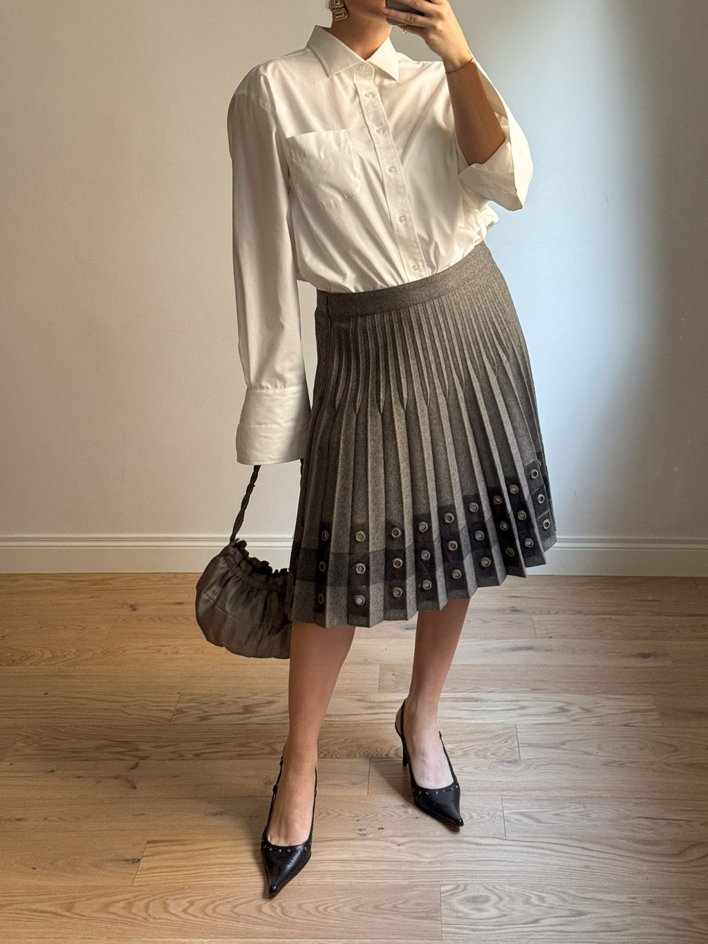 Wool and viscose pleated grey skirt